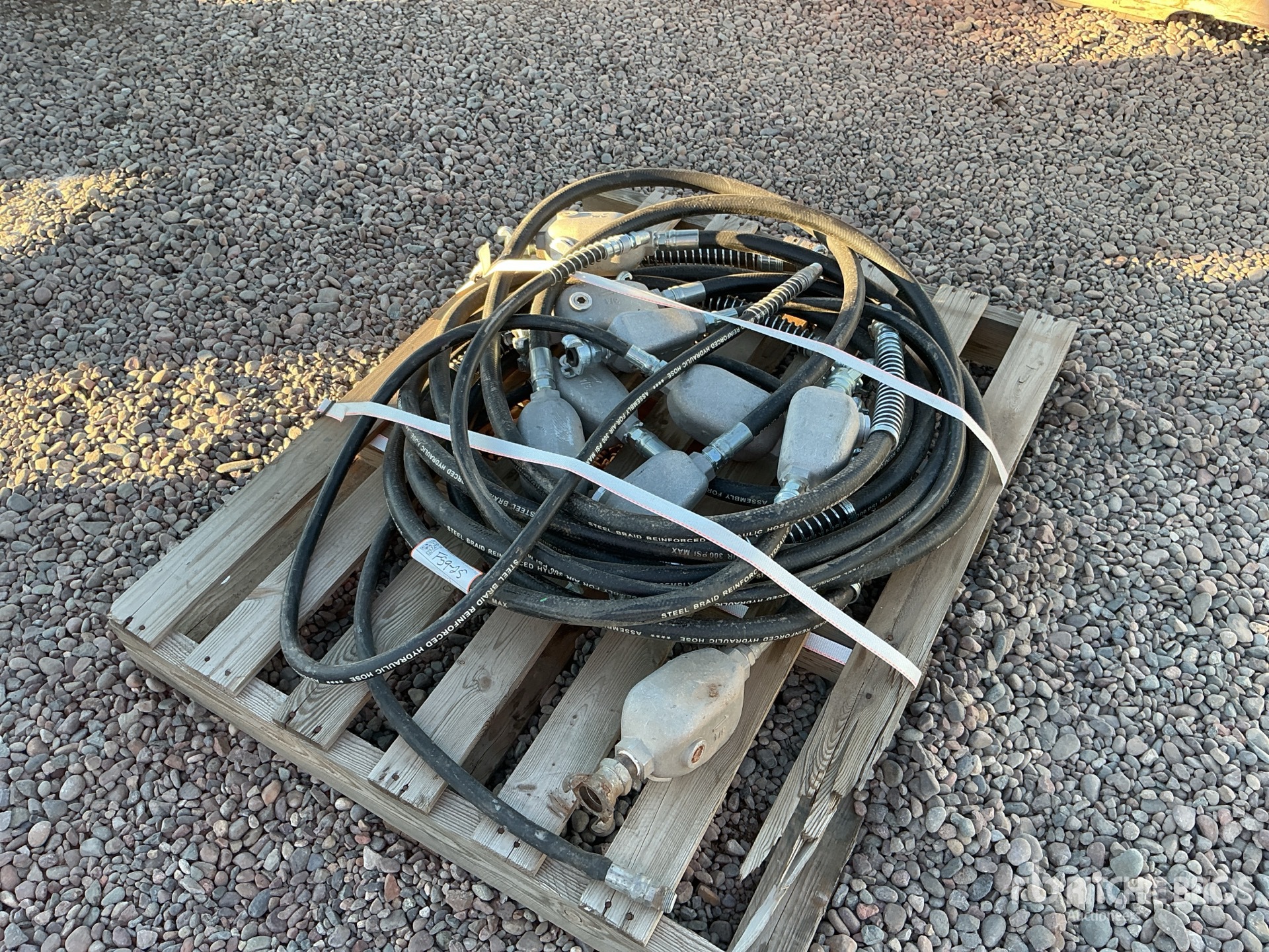 Aspect général with Image, coin avant droit