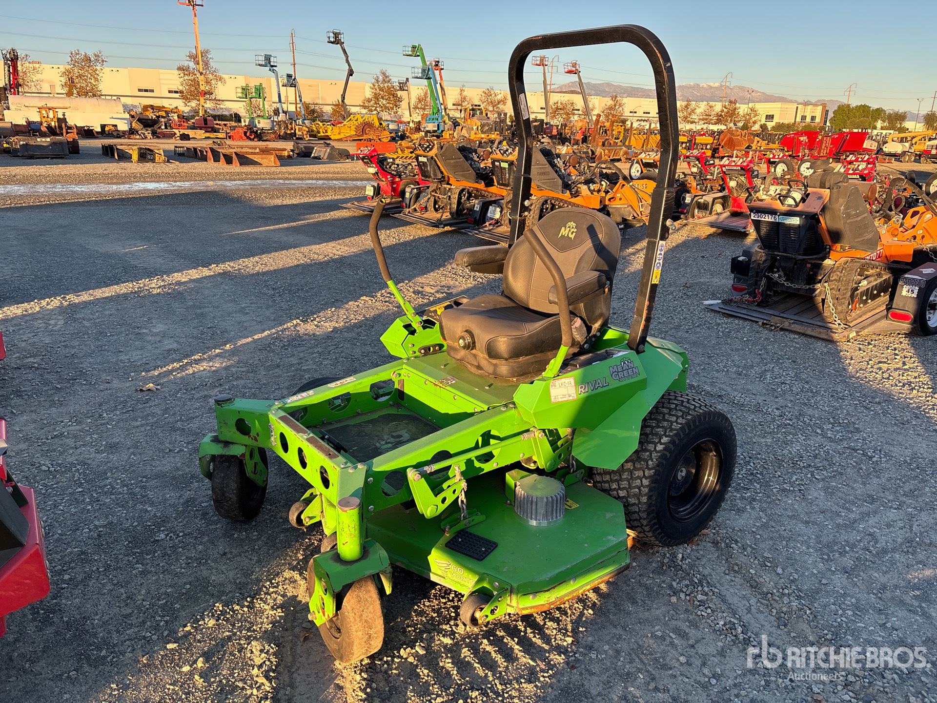 Aspect général with Image, coin avant gauche