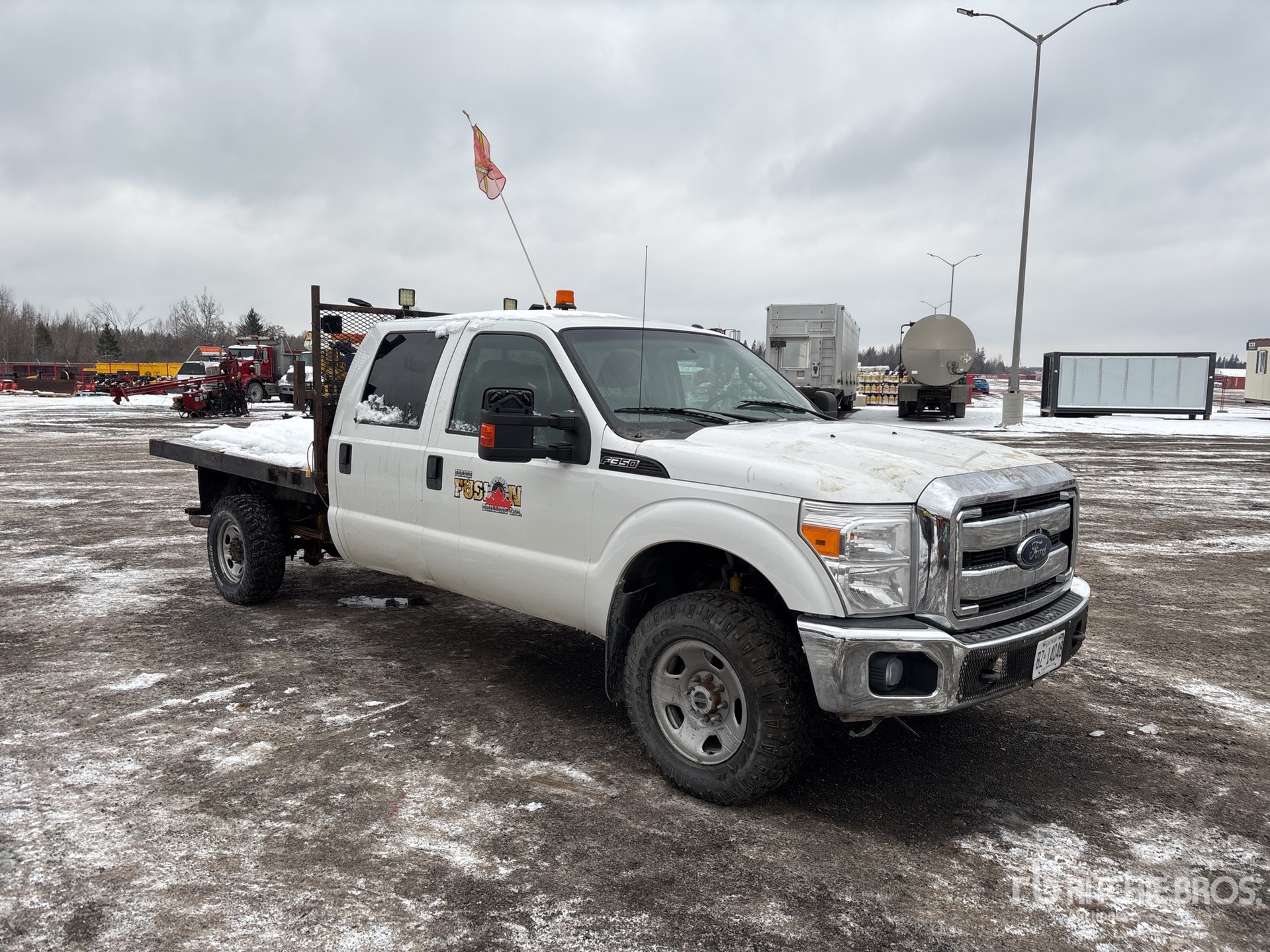 General Appearance with Imagen: esquina delantera derecha