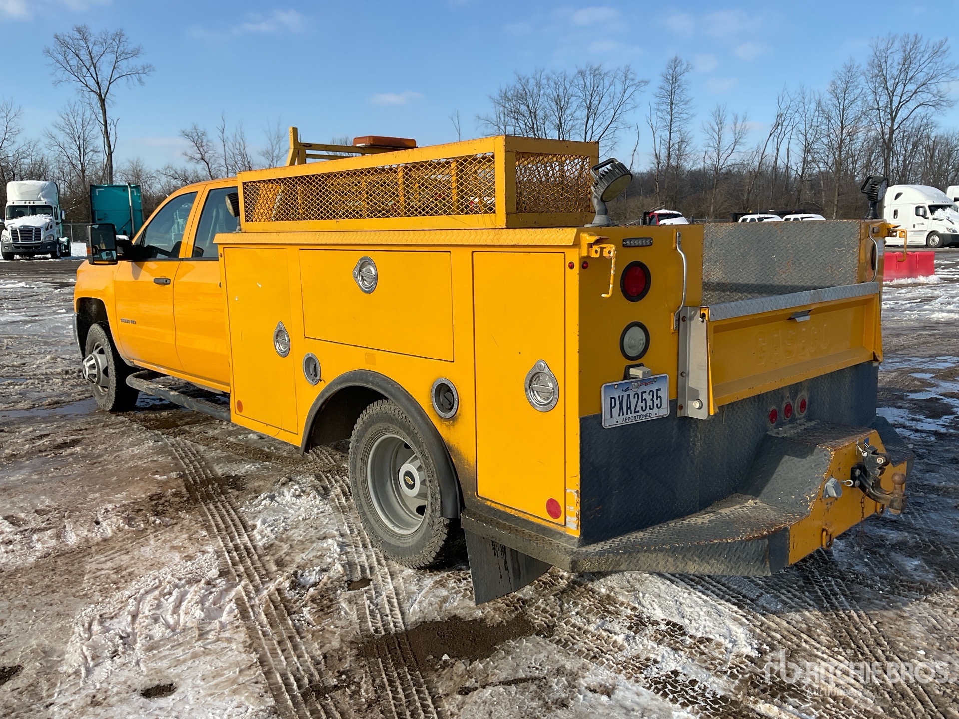 General Appearance with Picture, Left Rear Corner