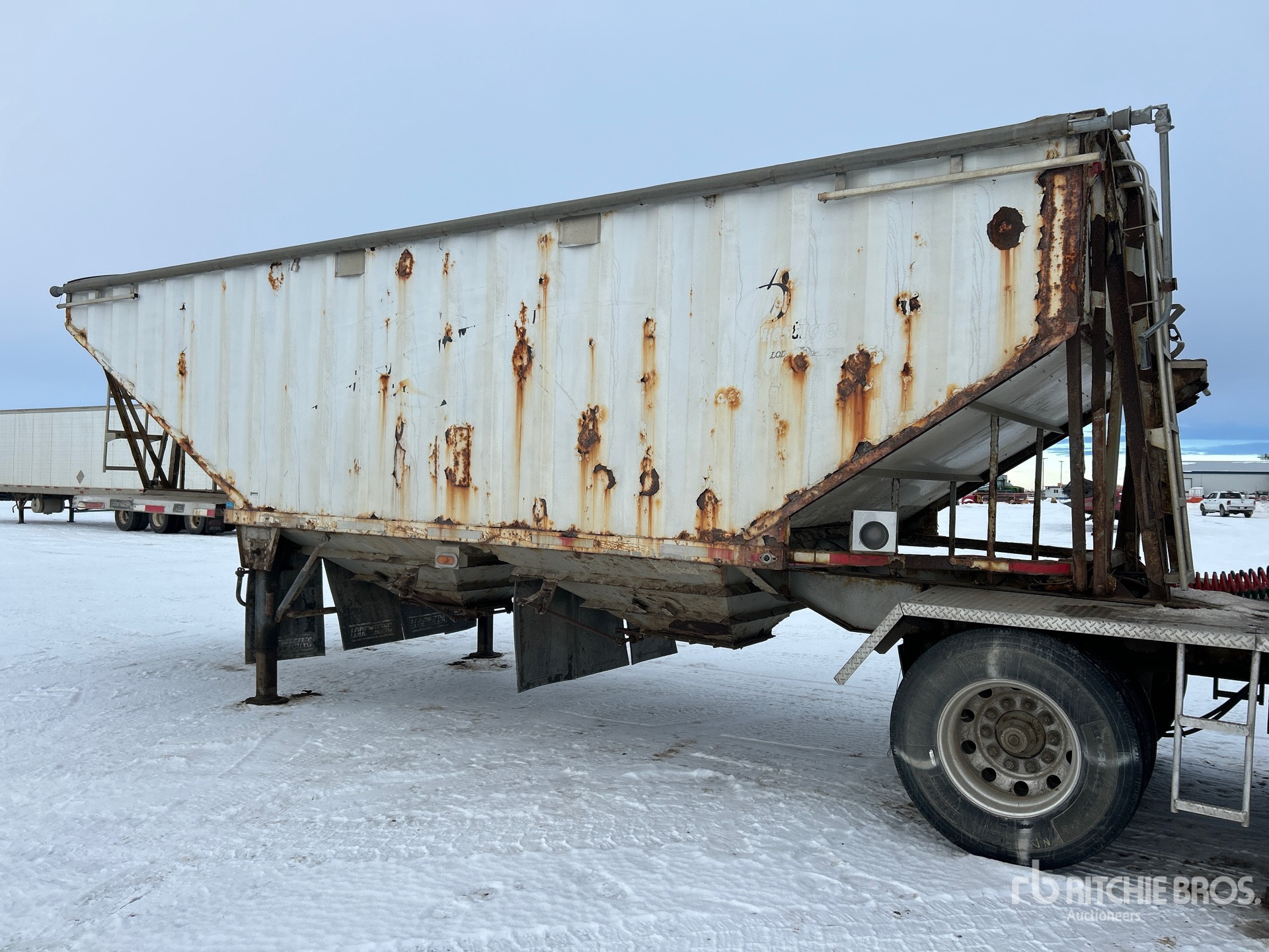 General Appearance with Imagen: esquina trasera izquierda