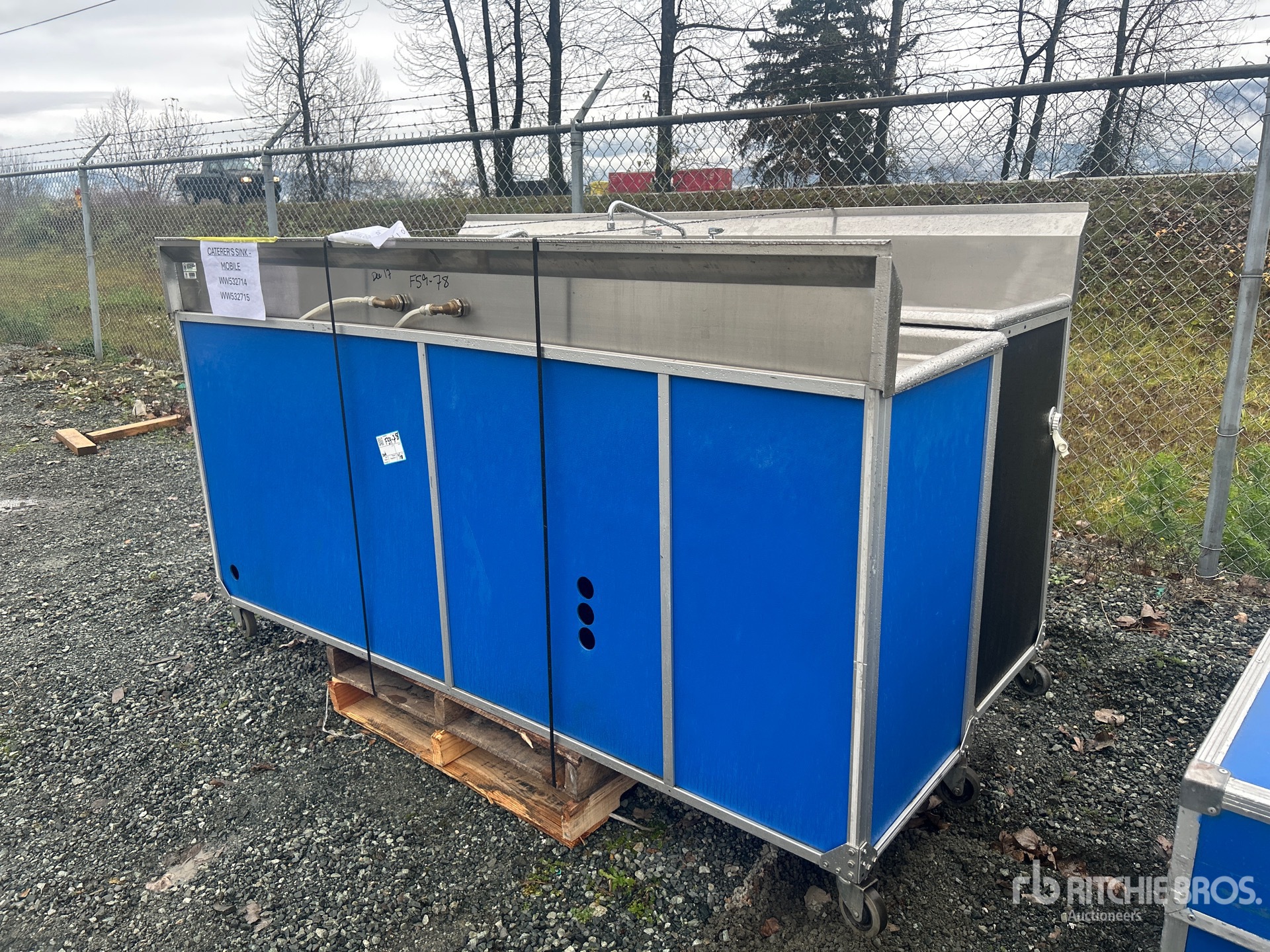 General Appearance with Picture, Left Front Corner