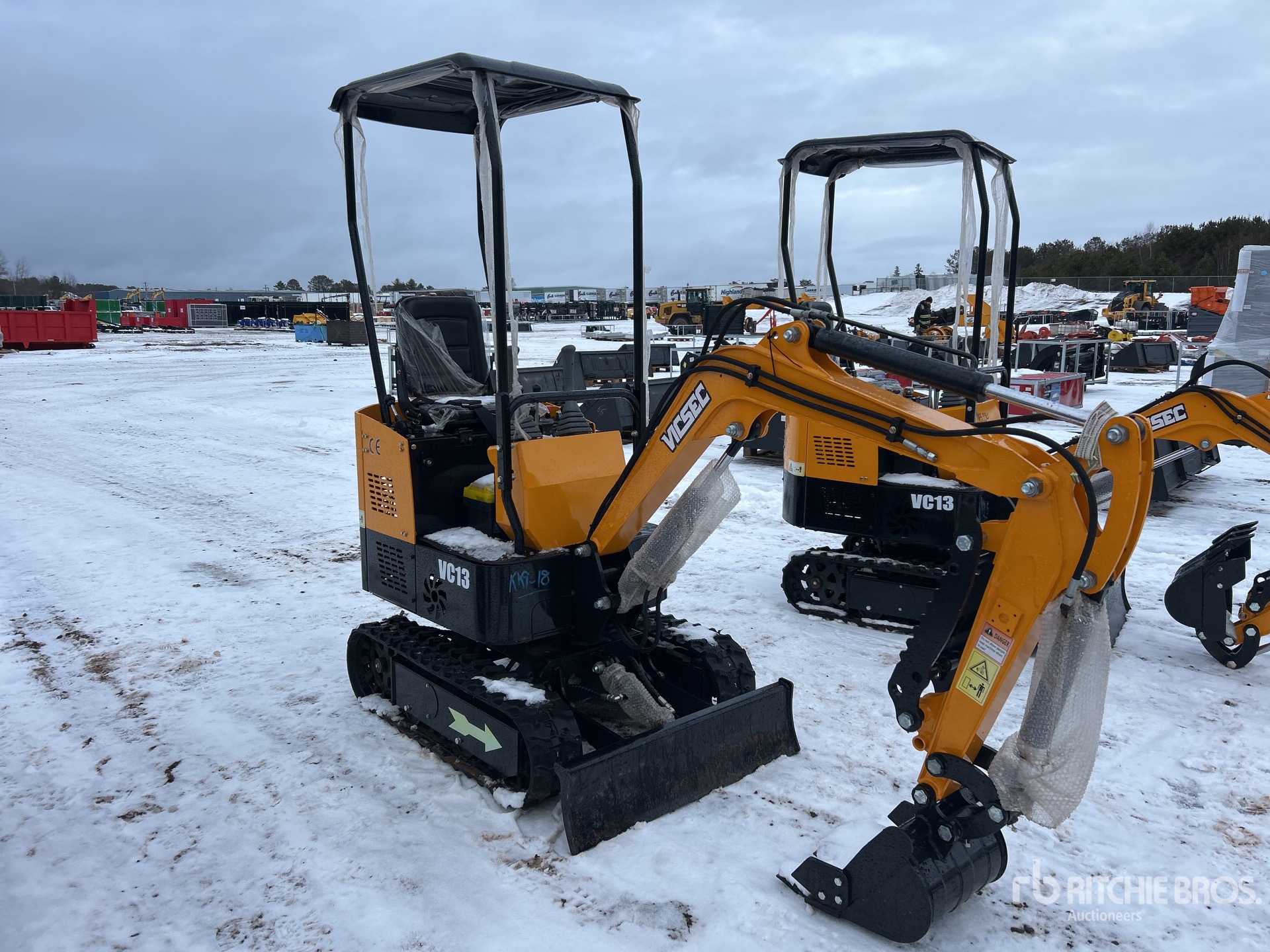 General Appearance with Picture, Right Front Corner