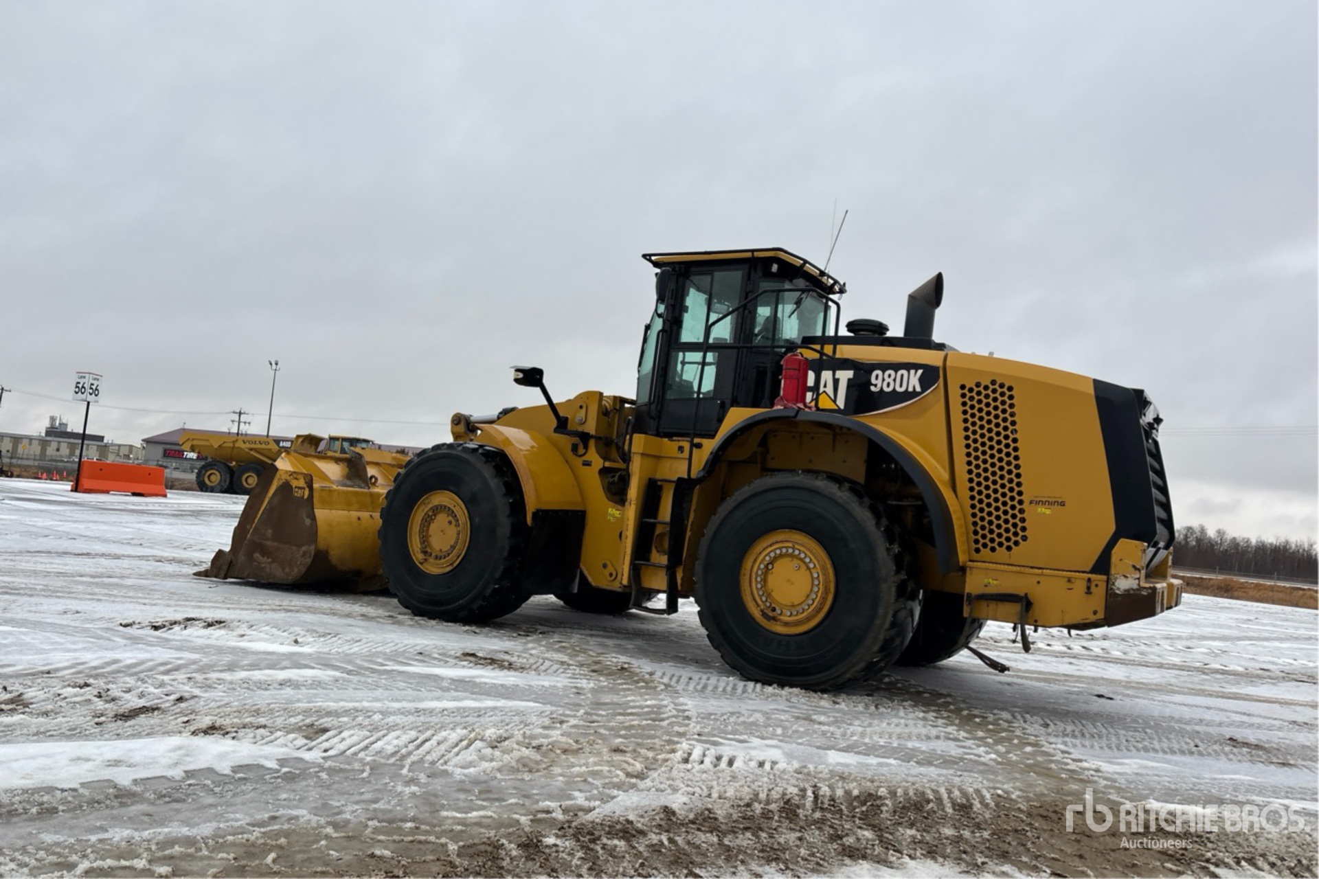 General Appearance with Bild, Ecke hinten links