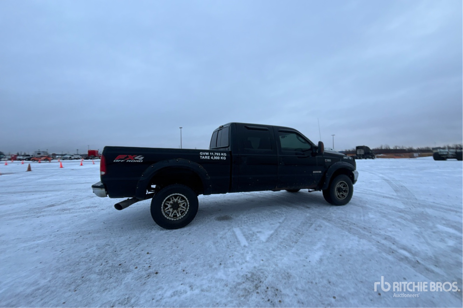 General Appearance with Picture, Right Rear Corner