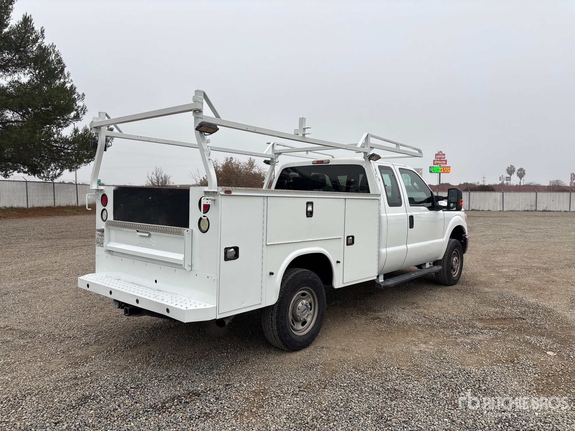 General Appearance with Picture, Right Rear Corner