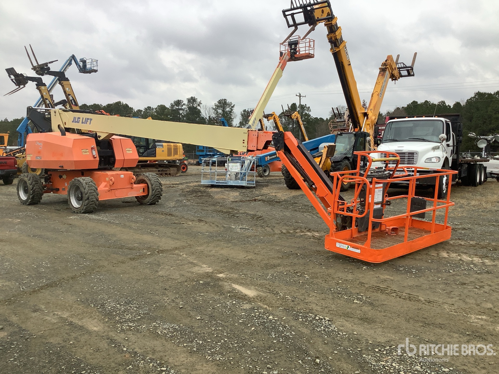 General Appearance with Bild, Ecke hinten links