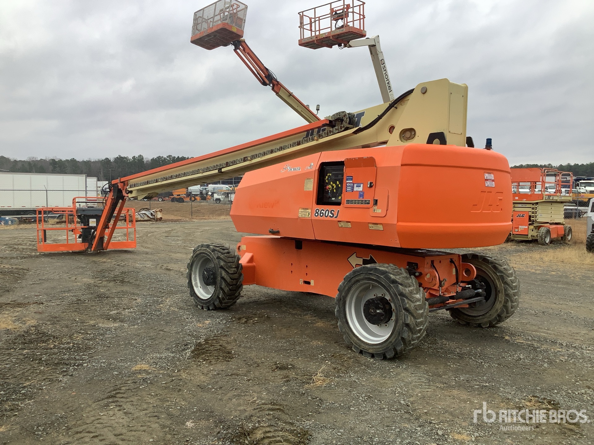 General Appearance with Bild, Ecke vorne rechts