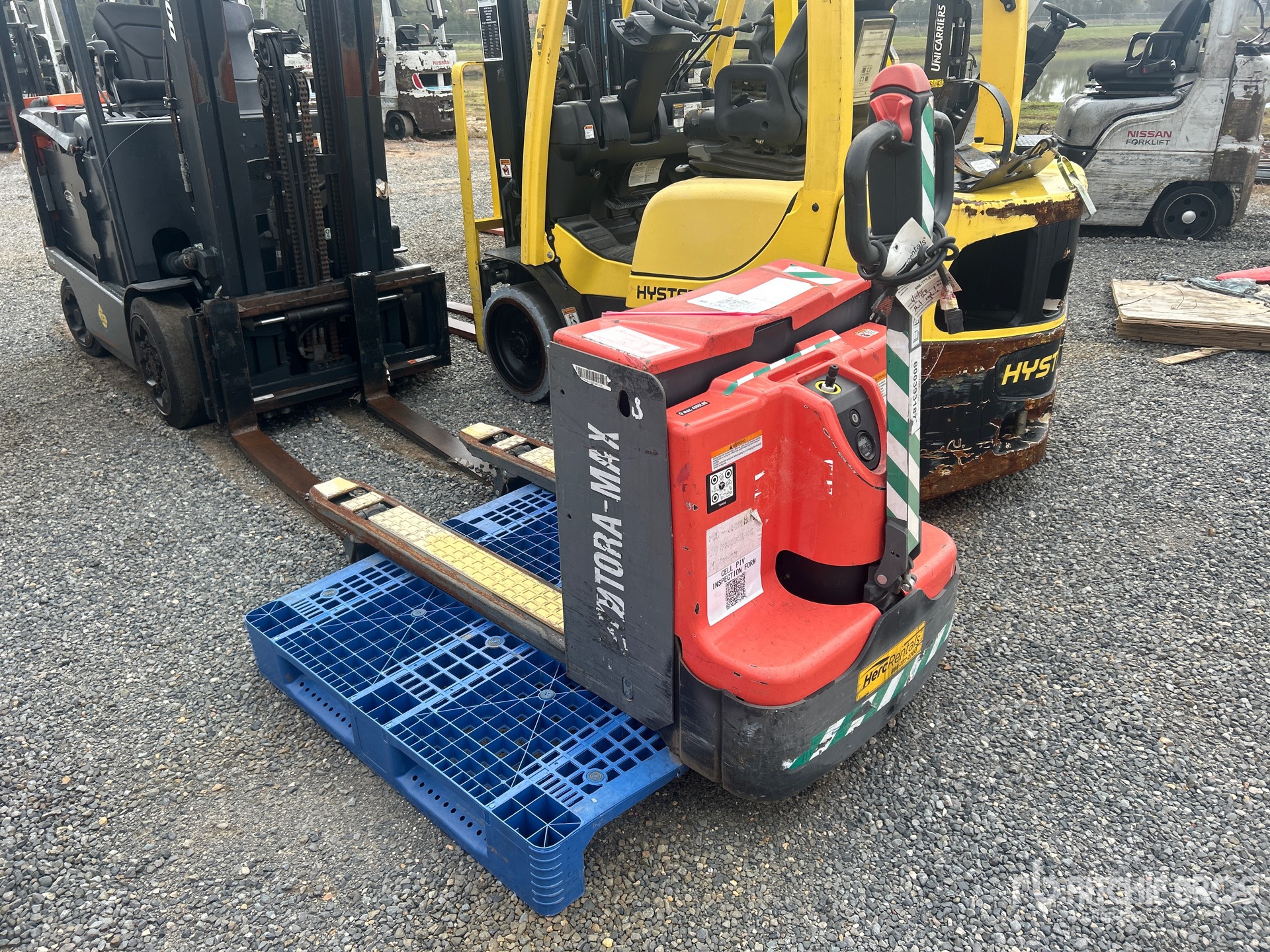 Aspect général with Image, coin arrière gauche