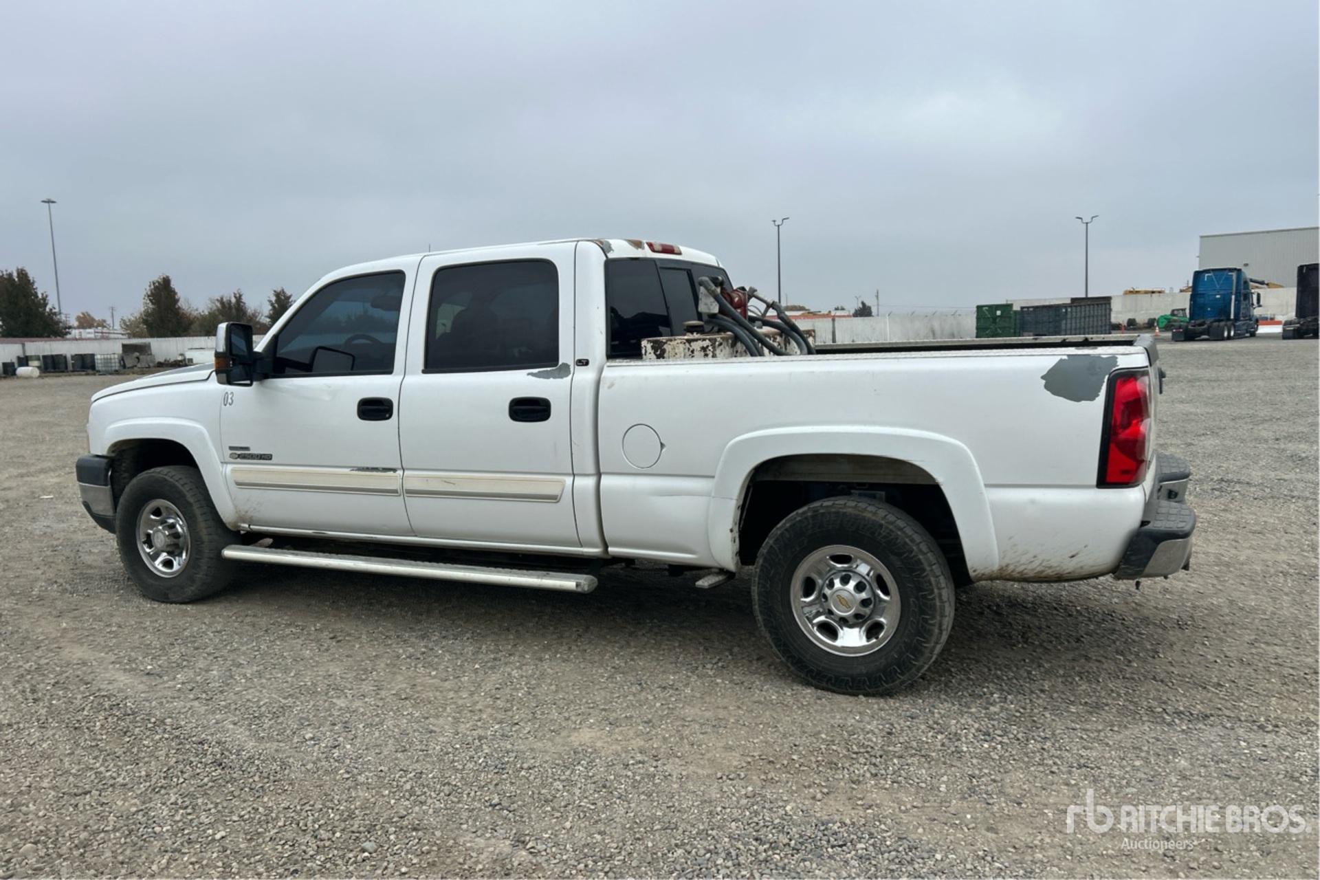 General Appearance with Picture, Left Rear Corner