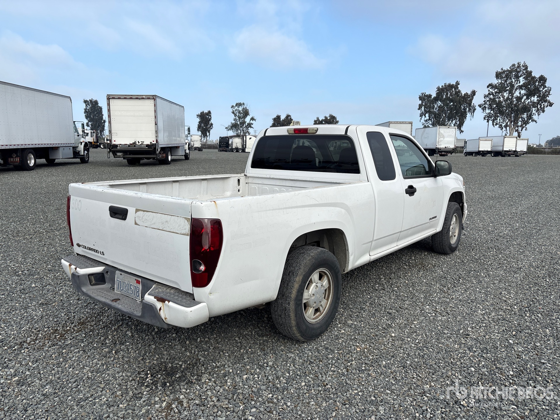 General Appearance with Picture, Right Rear Corner