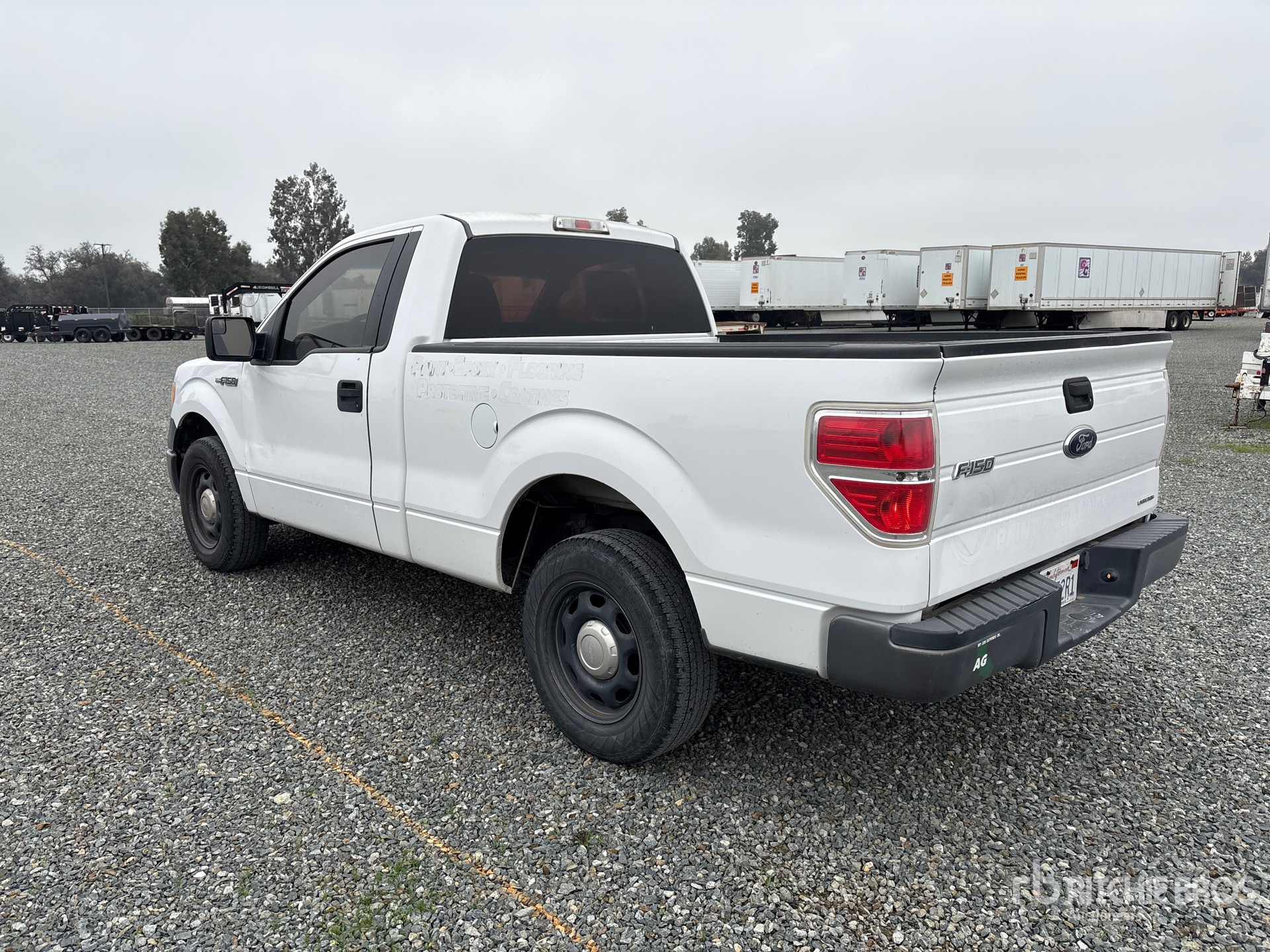 General Appearance with Picture, Left Rear Corner