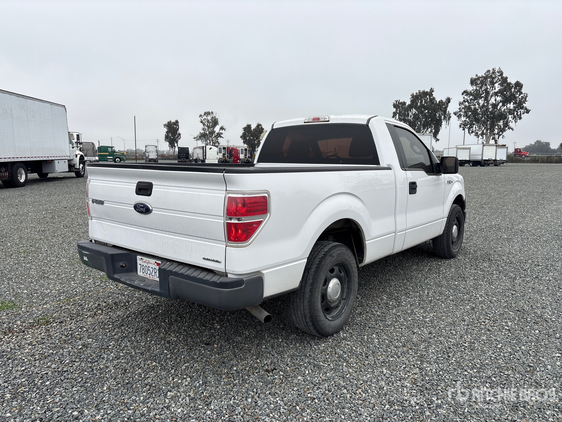 General Appearance with Picture, Right Rear Corner