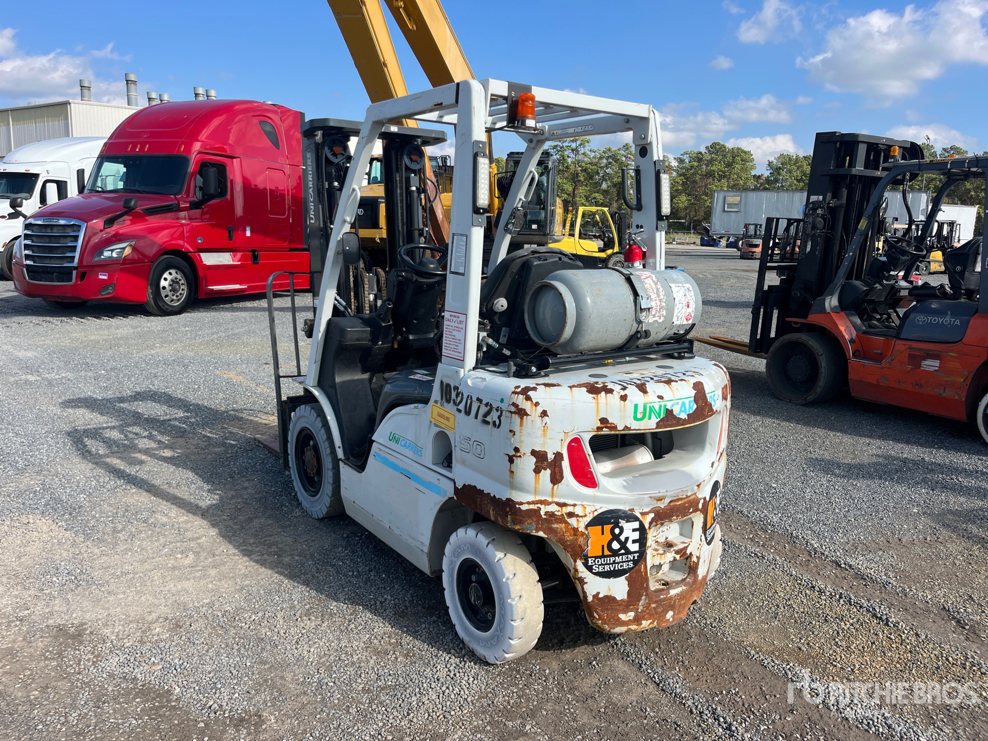 General Appearance with Bild, Ecke hinten links