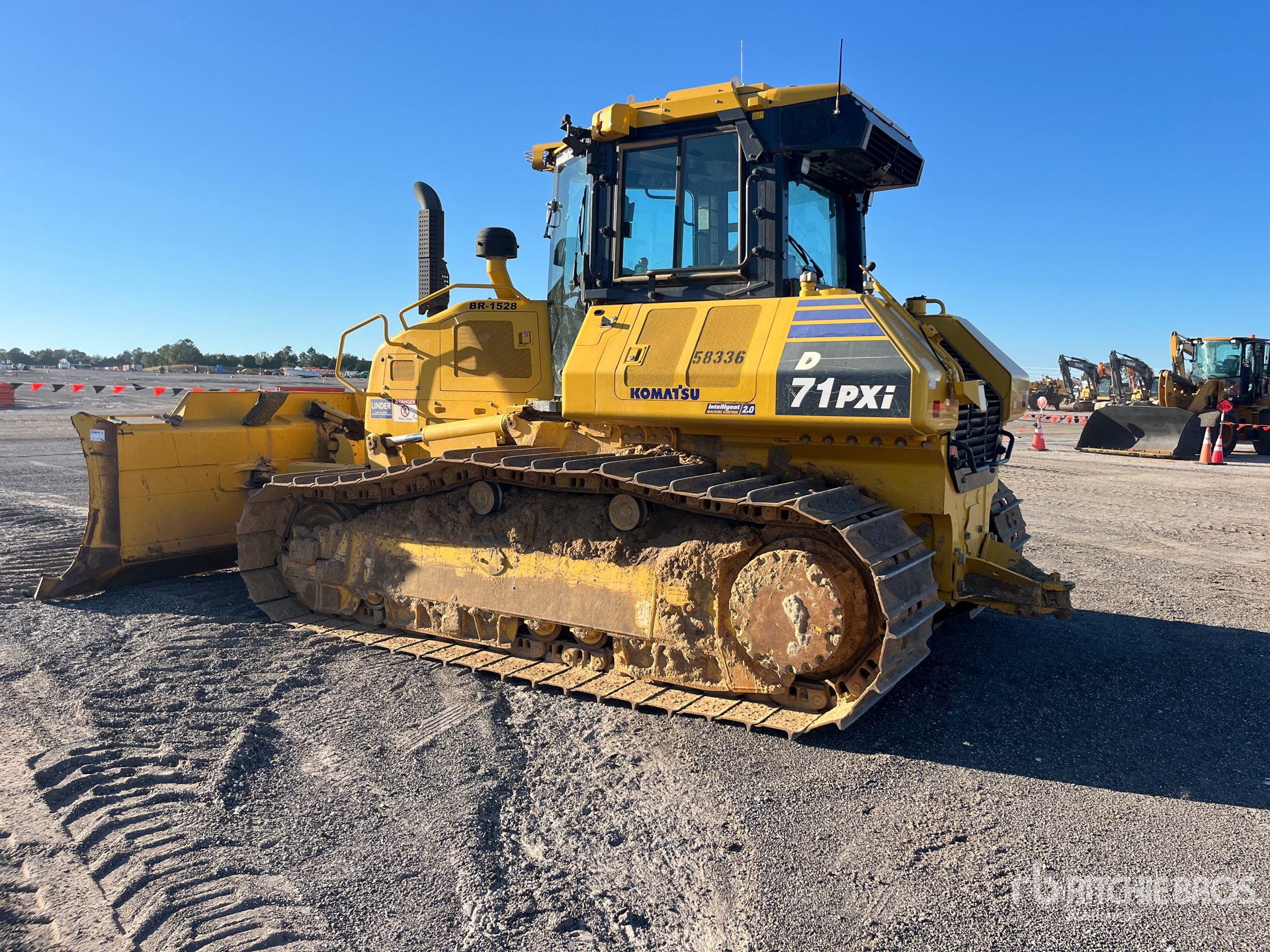 General Appearance with Zdjęcie, lewy dolny róg