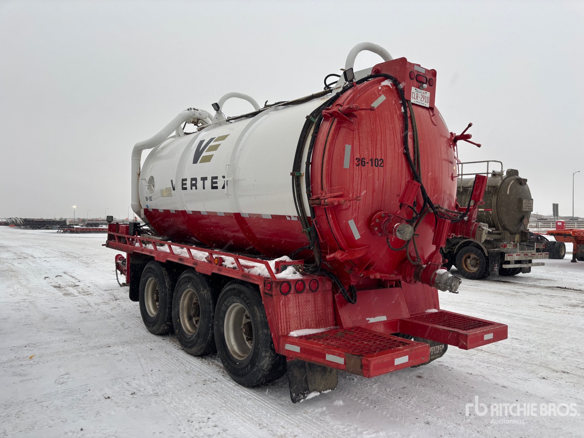 General Appearance with Foto, angolo posteriore sinistro