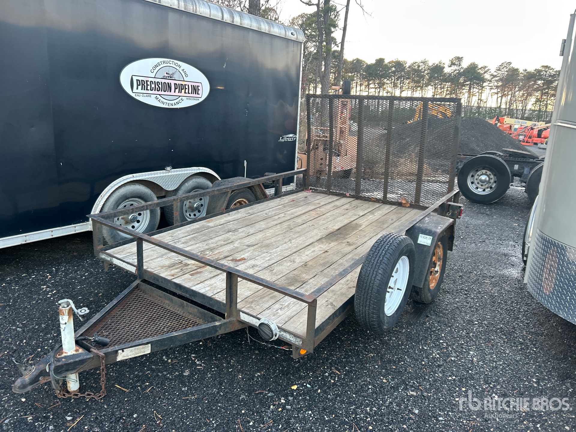 General Appearance with Foto, angolo anteriore sinistro