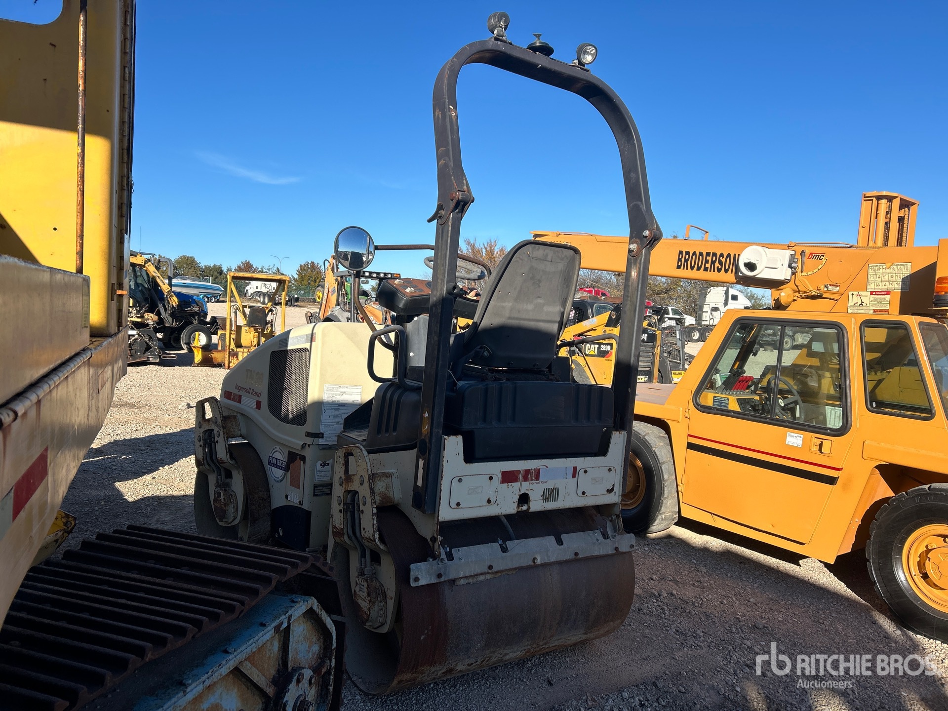 General Appearance with Imagen: esquina trasera izquierda