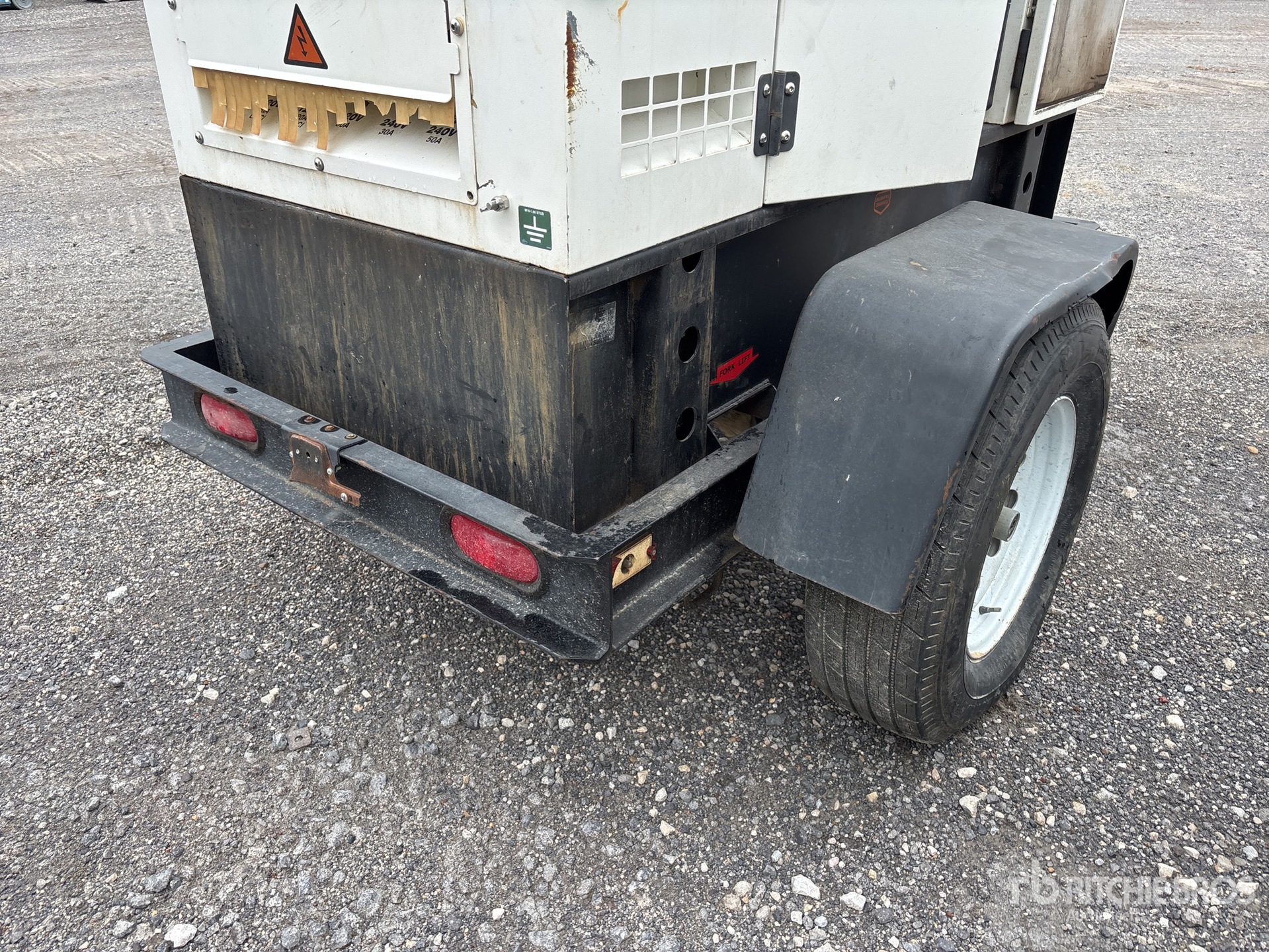 General Appearance with Imagen: esquina trasera derecha