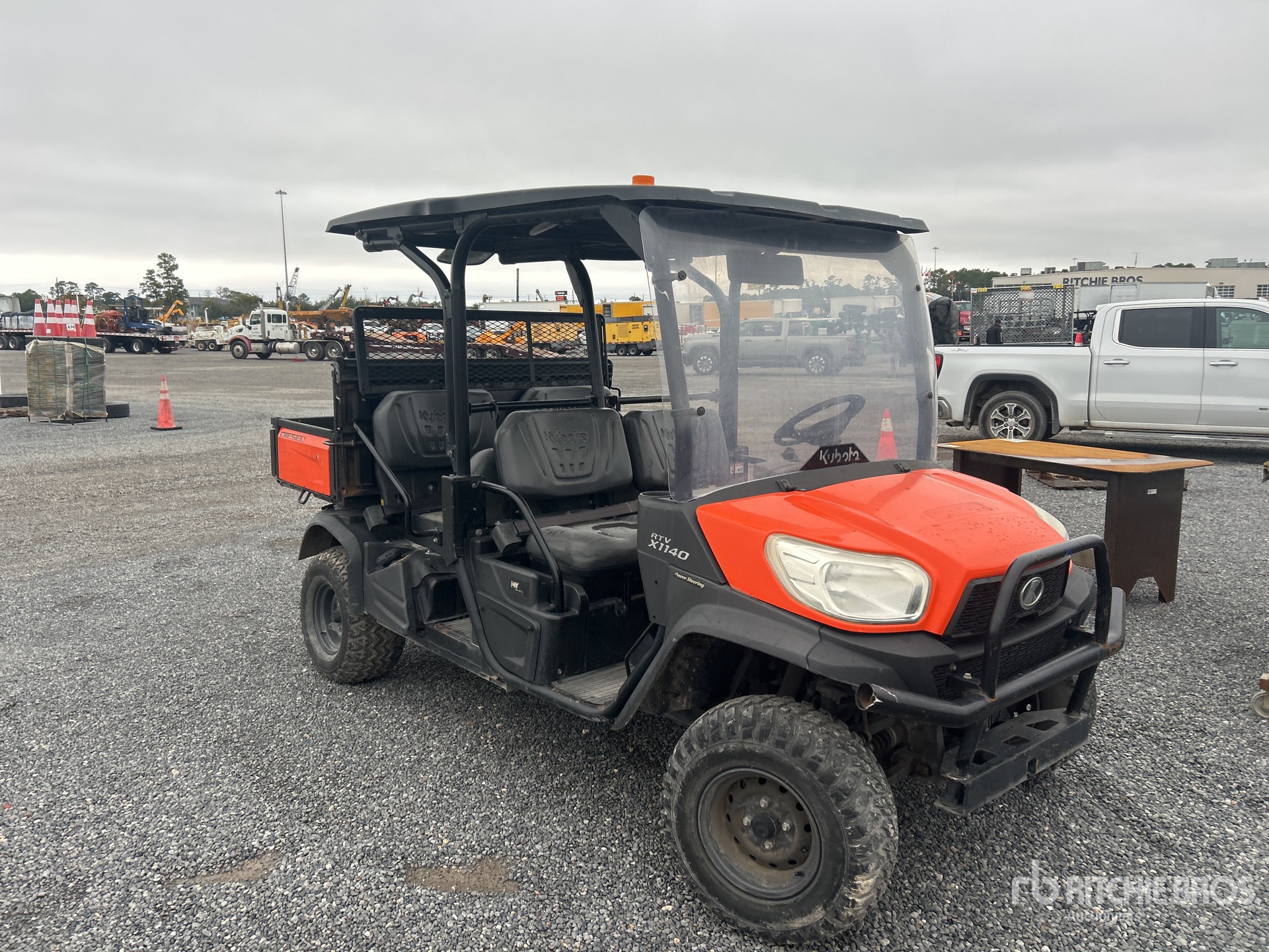 General Appearance with Picture, Right Front Corner