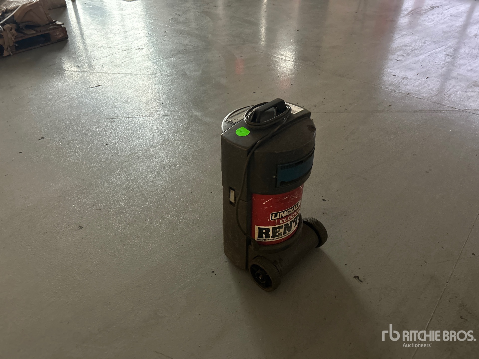 General Appearance with Bild, Ecke hinten links