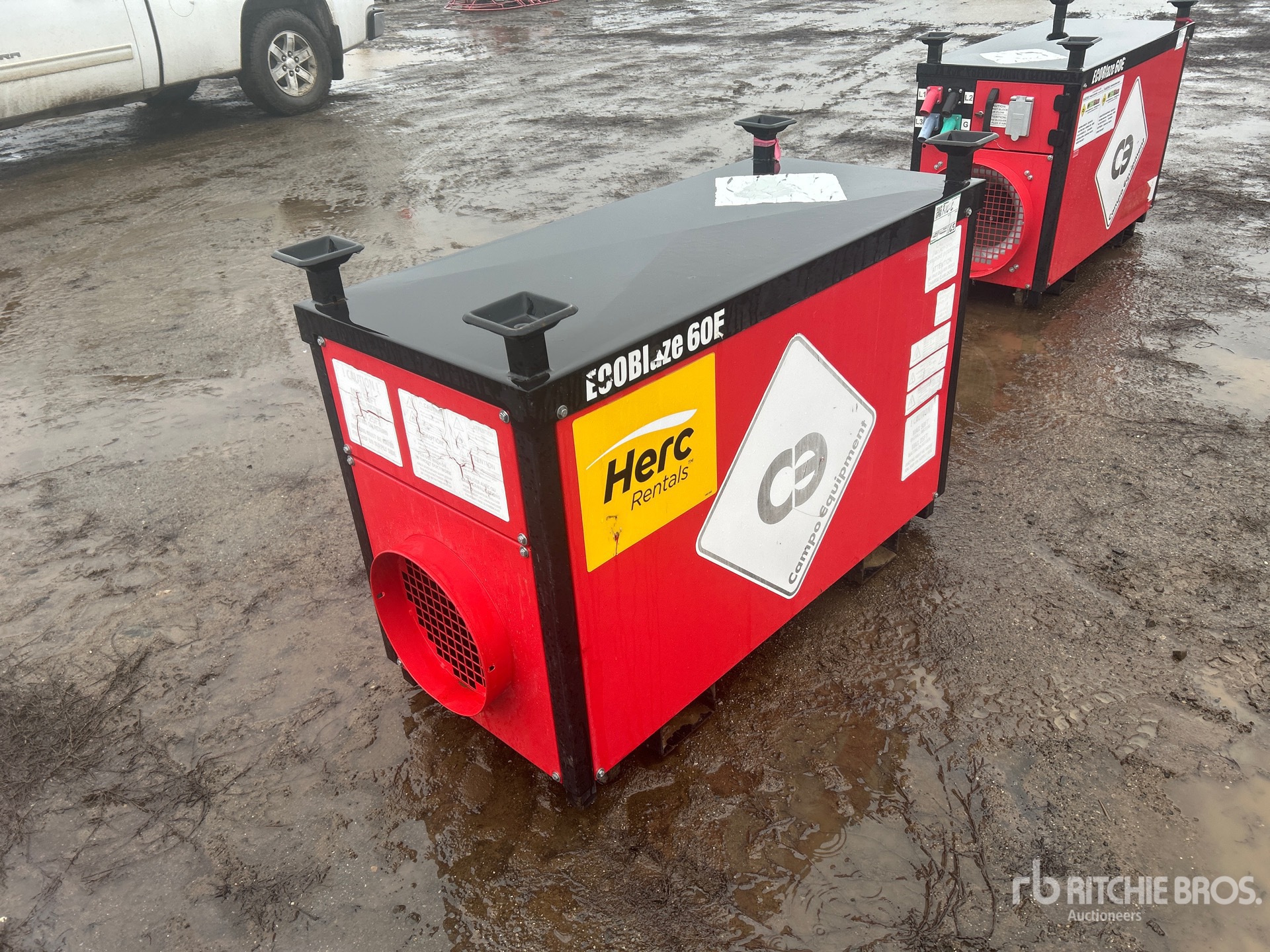 Aspect général with Image, coin arrière droit