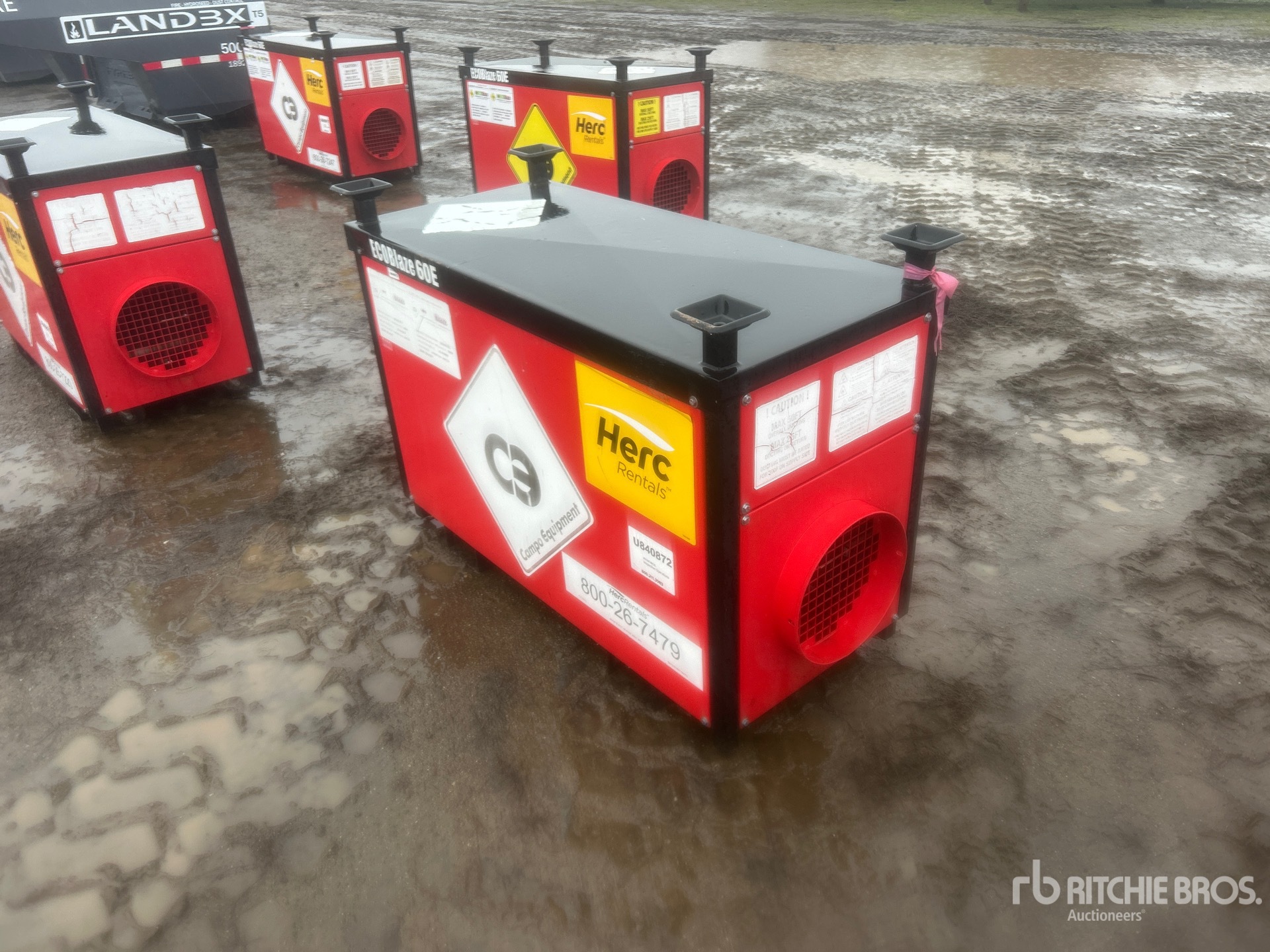 Aspect général with Image, coin arrière gauche