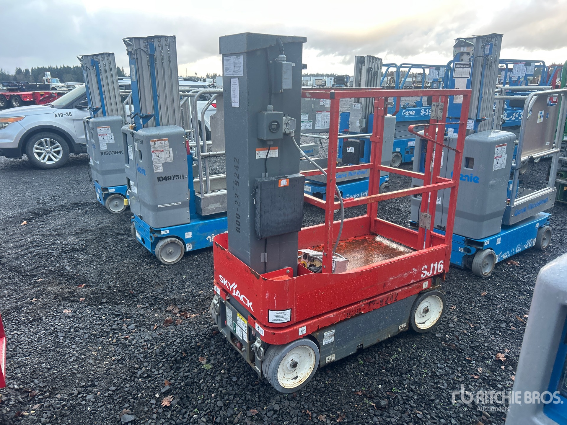 General Appearance with Picture, Left Front Corner