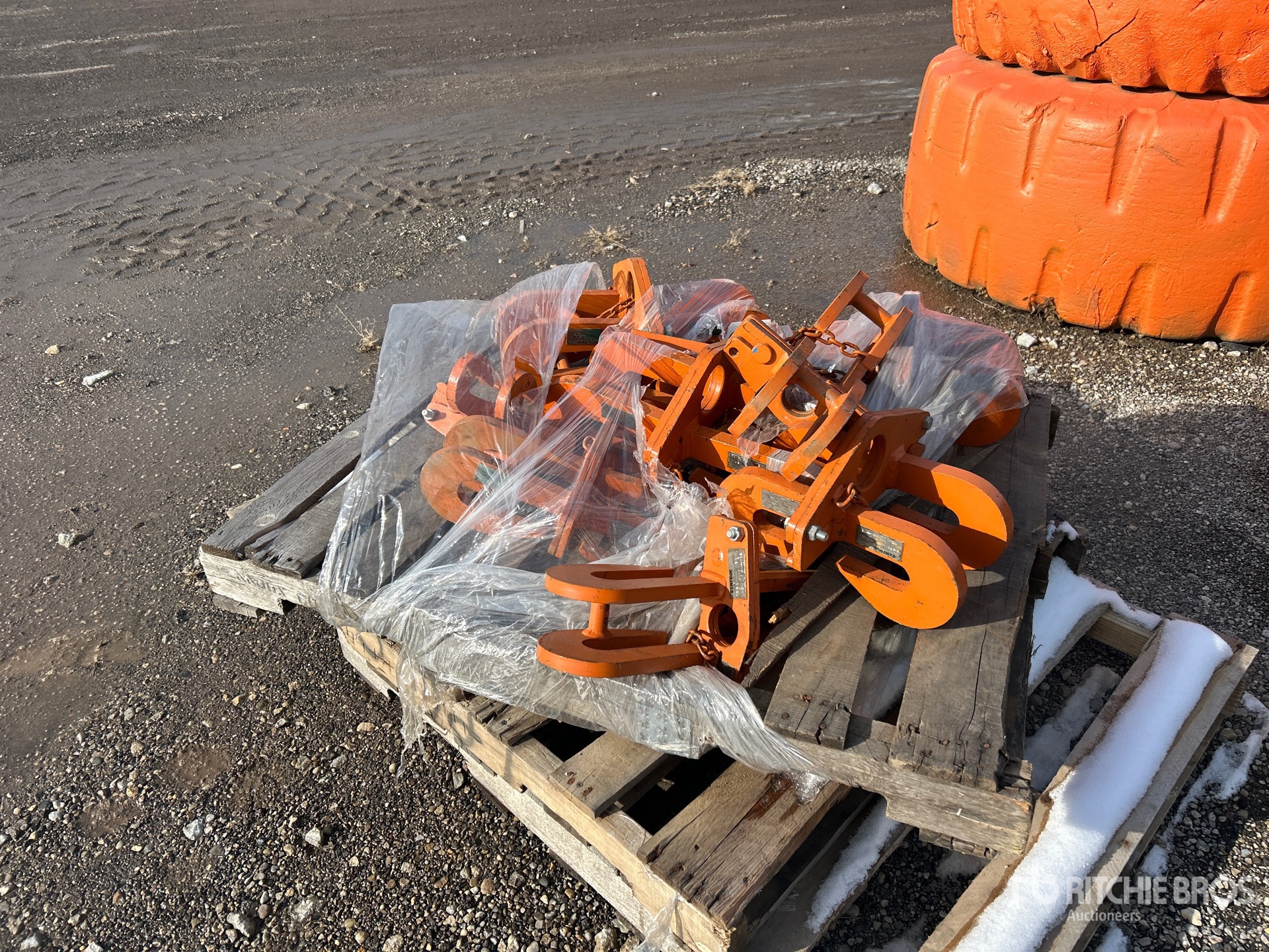 Aspect général with Image, coin arrière gauche