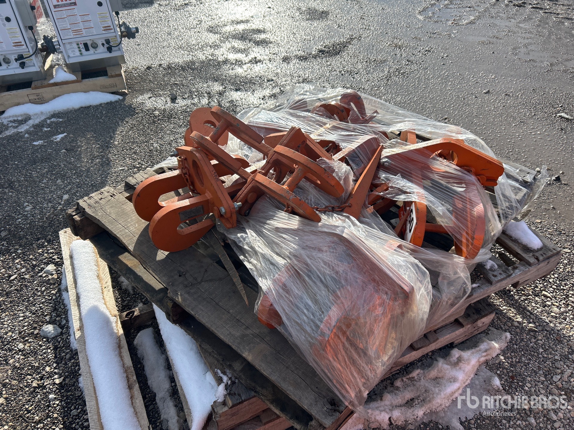 Aspect général with Image, coin arrière droit