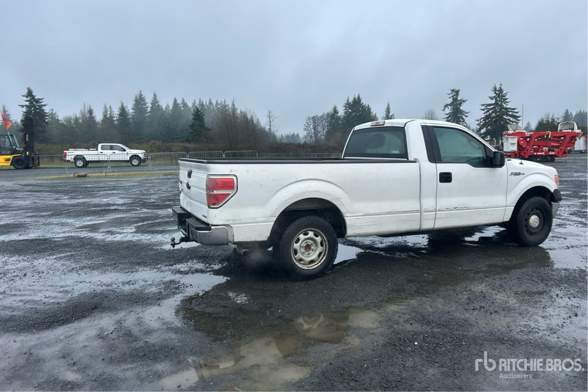 General Appearance with Picture, Right Rear Corner