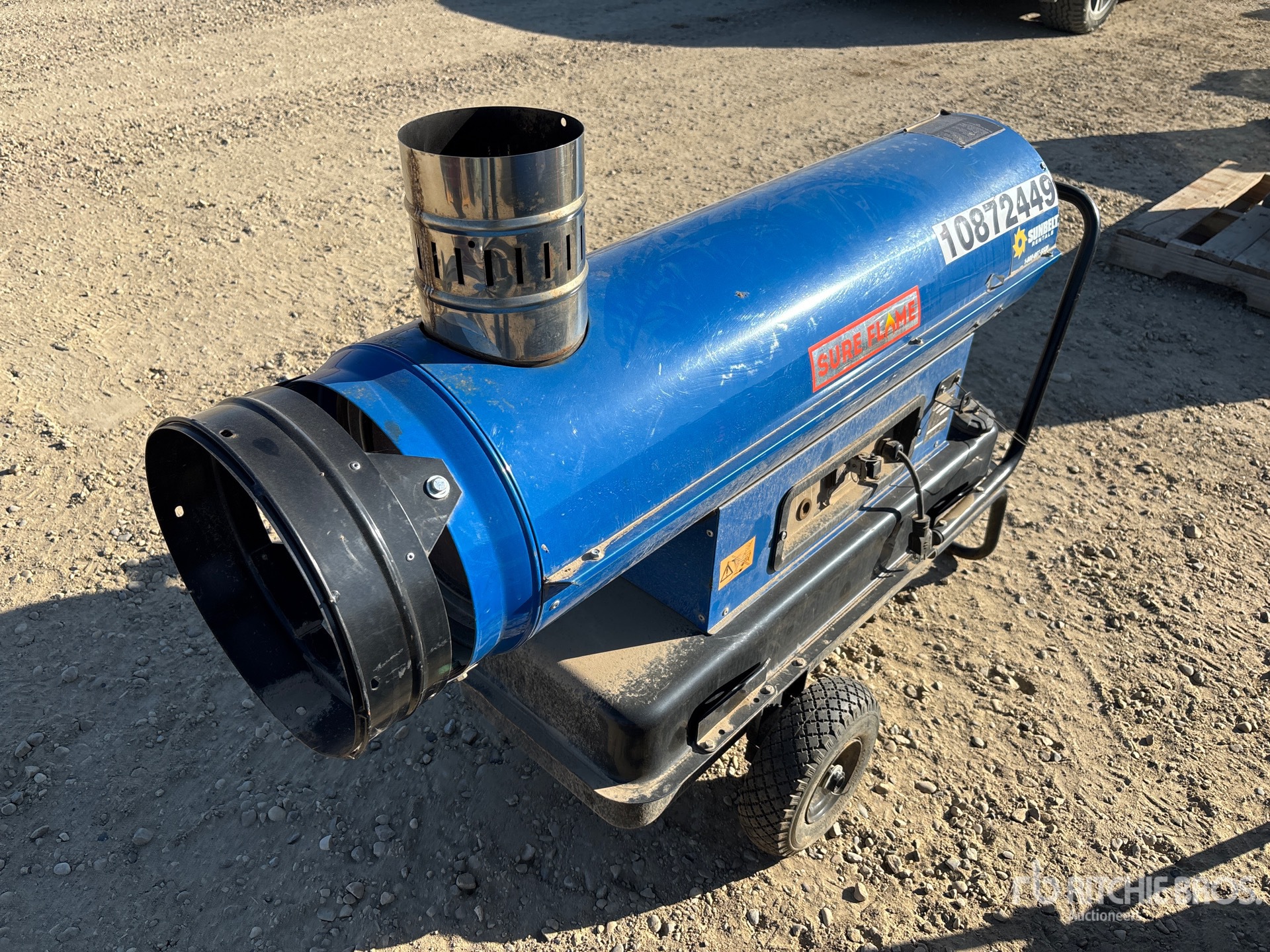 General Appearance with Picture, Left Front Corner