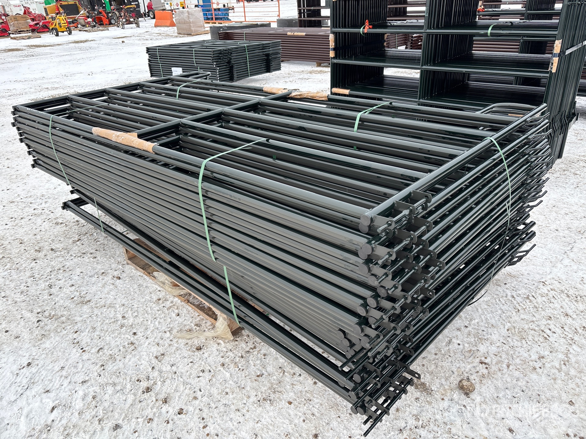 General Appearance with Bild, Ecke vorne links