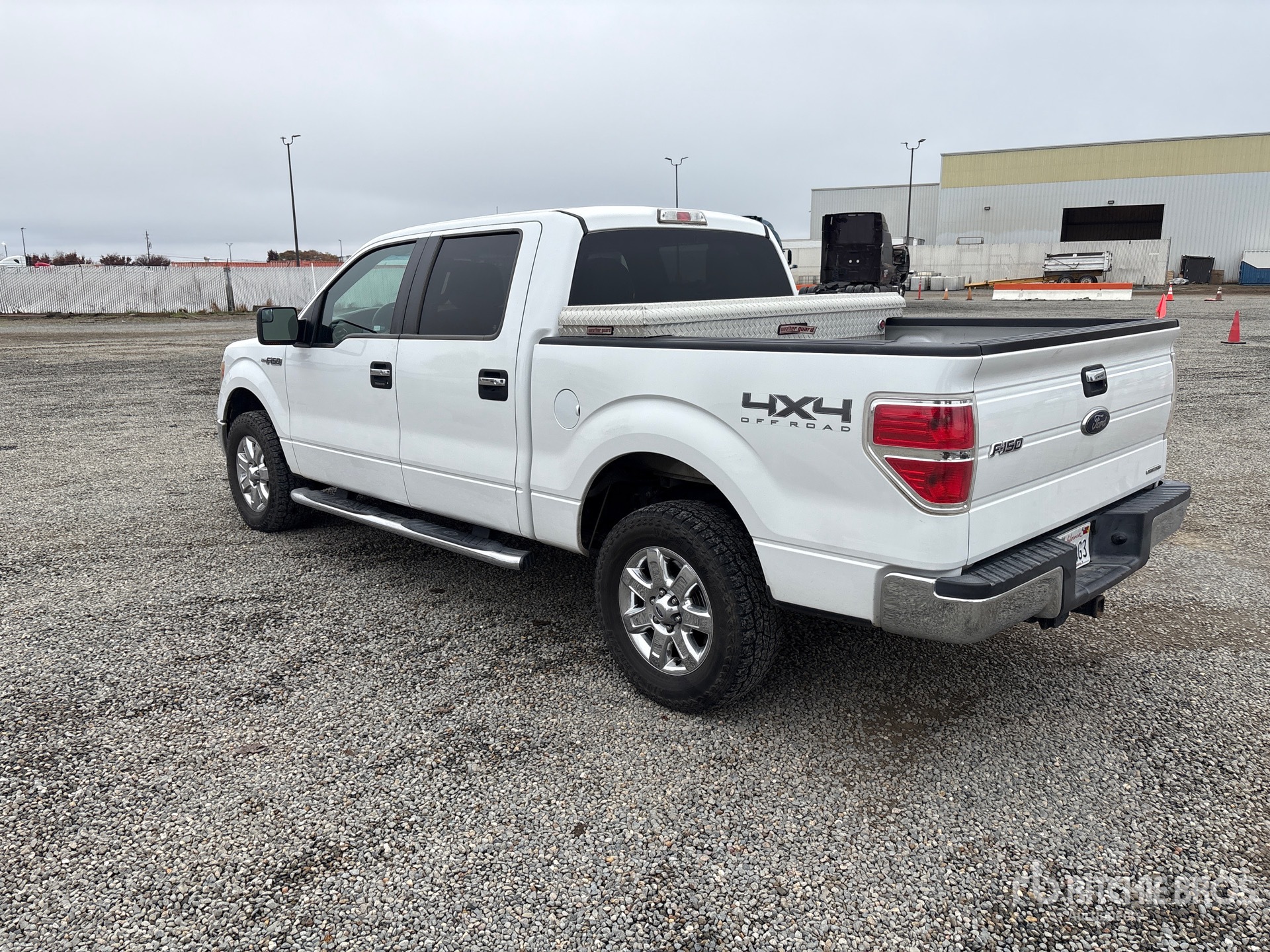 General Appearance with Imagen: esquina trasera izquierda