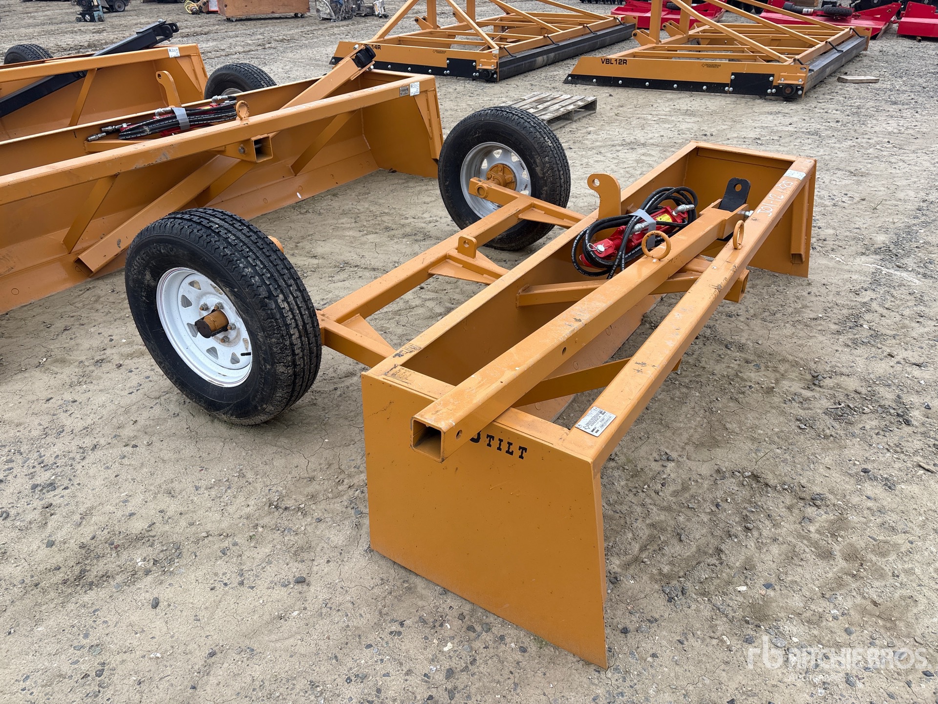 General Appearance with Zdjęcie, prawy górny róg