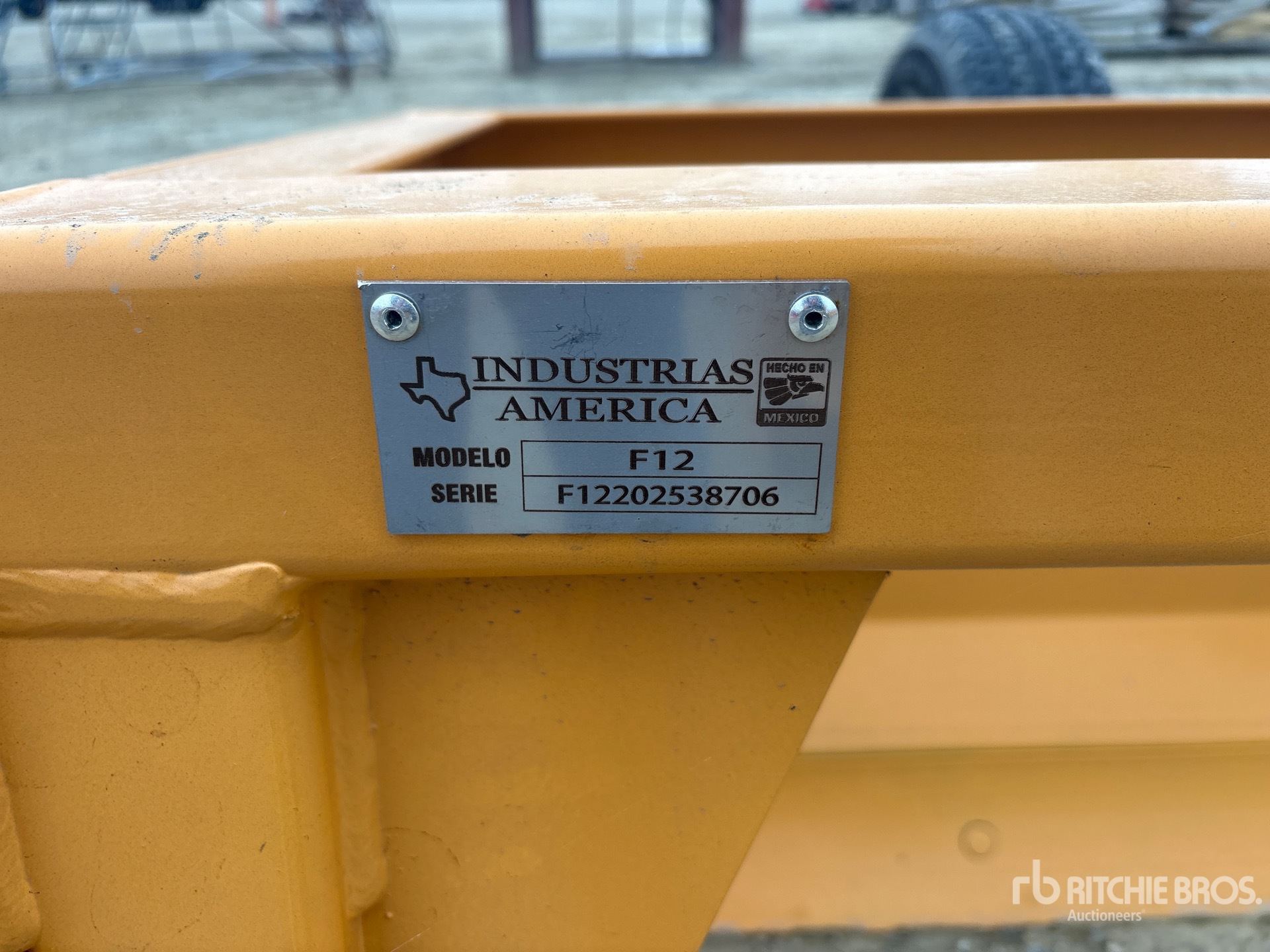 General Appearance with Numer seryjny/numer identyfikacyjny pojazdu