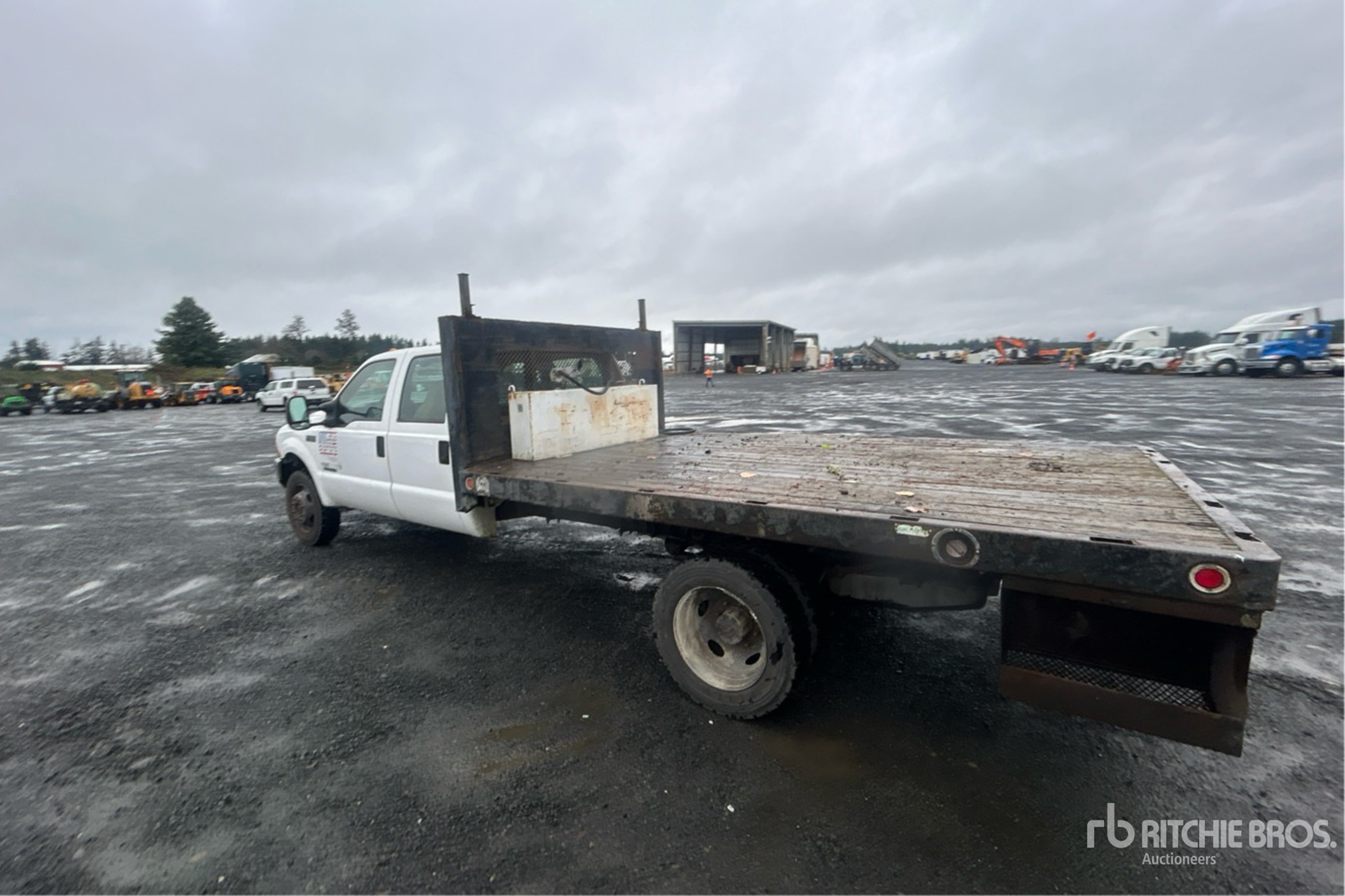 General Appearance with Imagen: esquina trasera izquierda