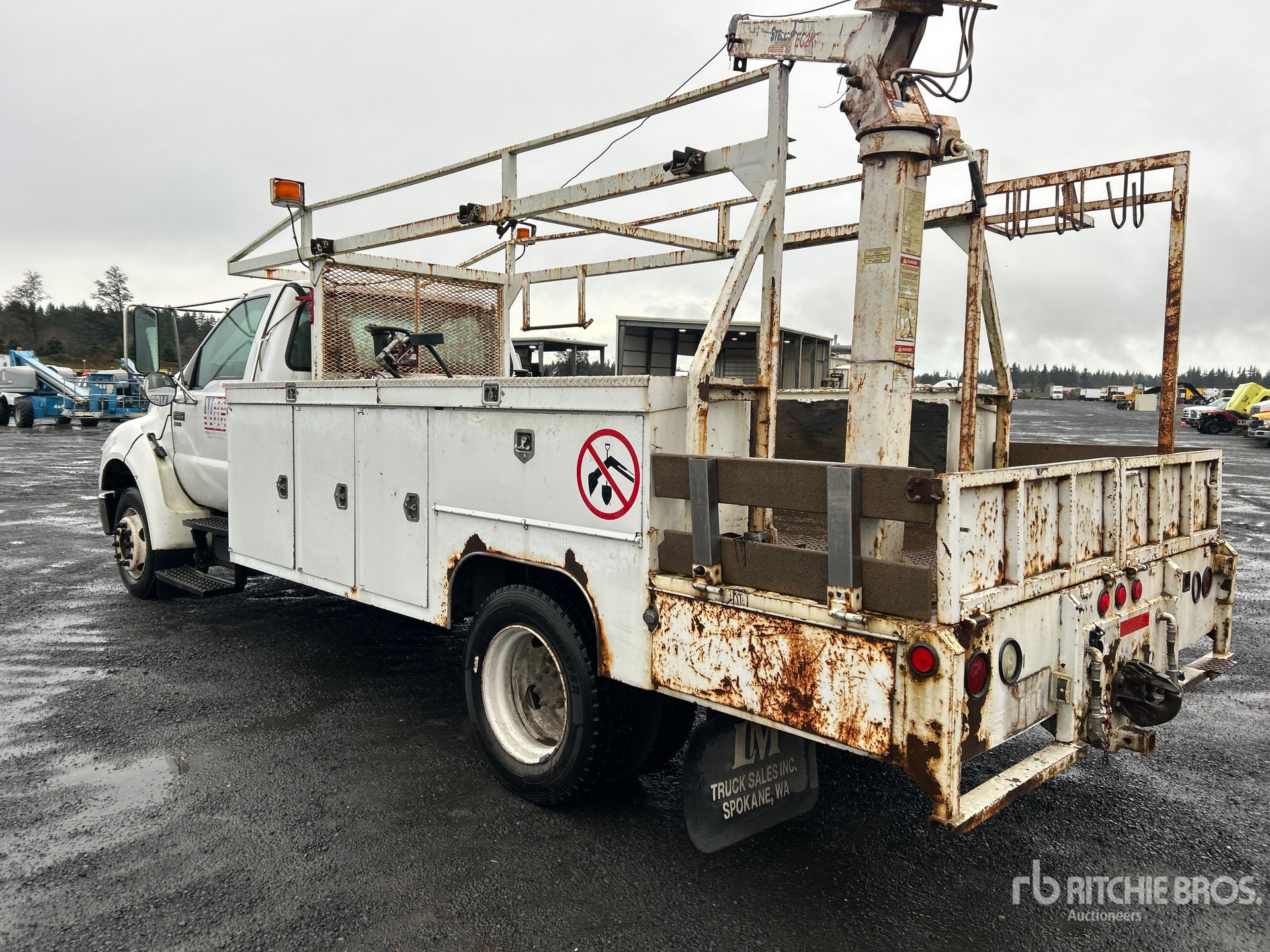 General Appearance with Bild, Ecke hinten links