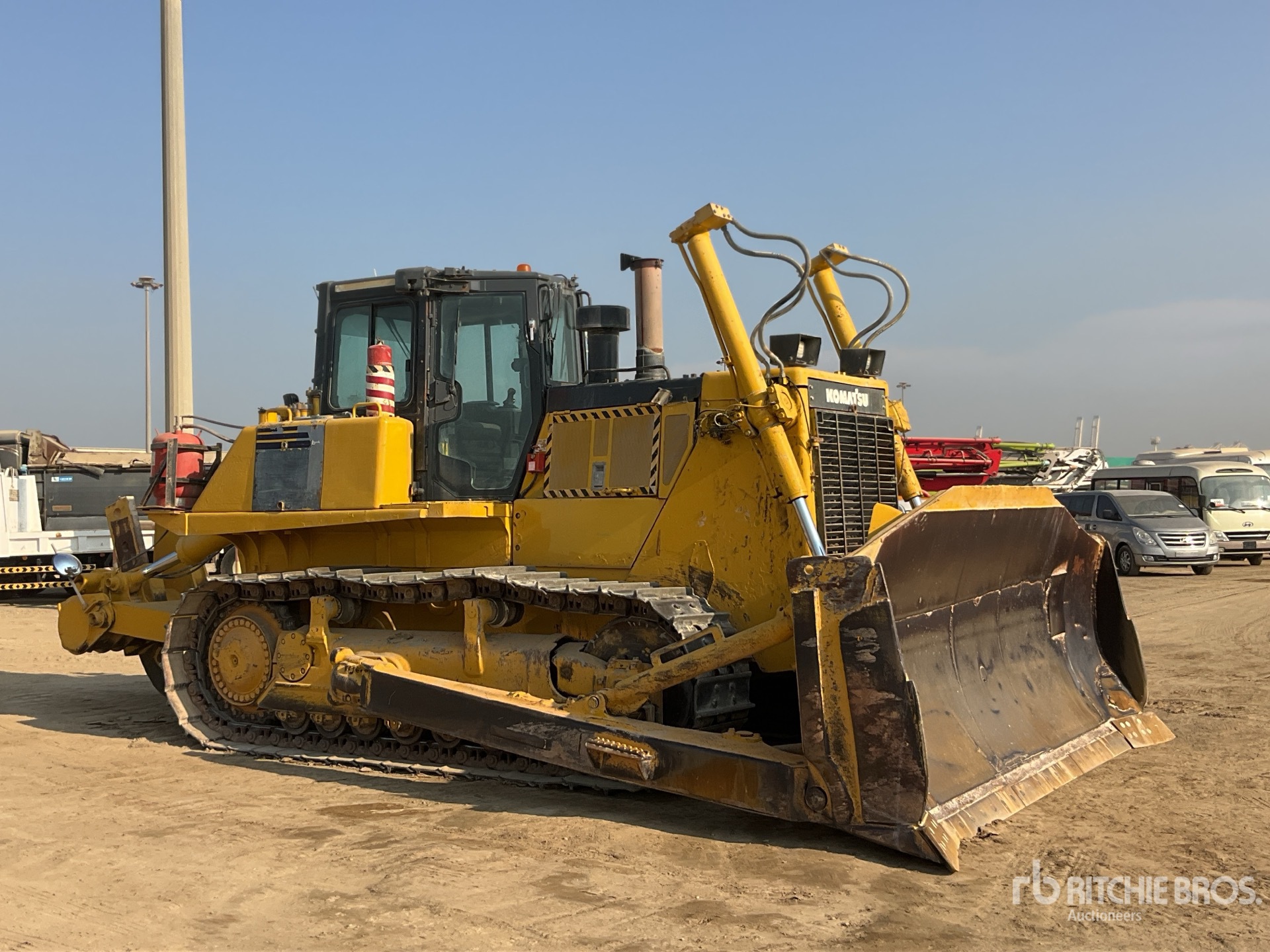 Aspect général with Image, coin avant droit