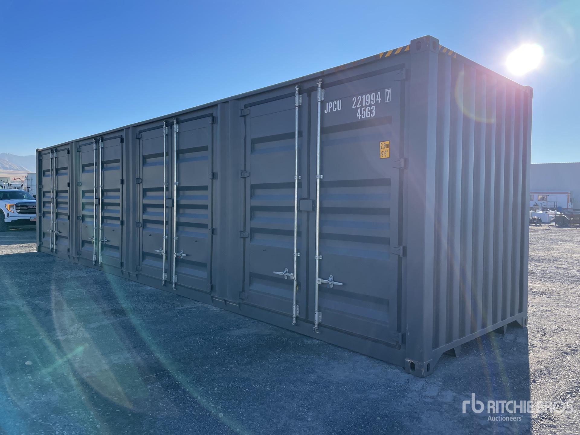 General Appearance with Picture, Left Rear Corner