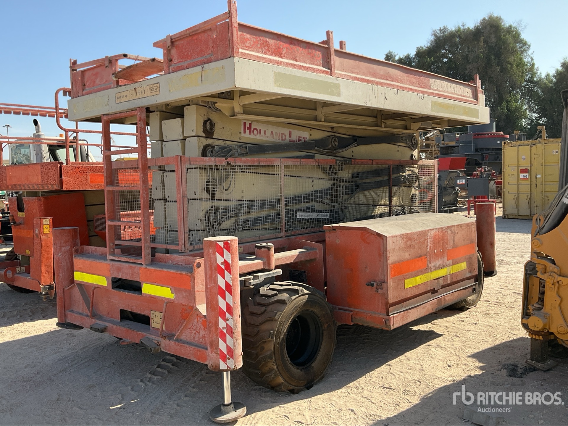 Aspect général with Image, coin arrière gauche