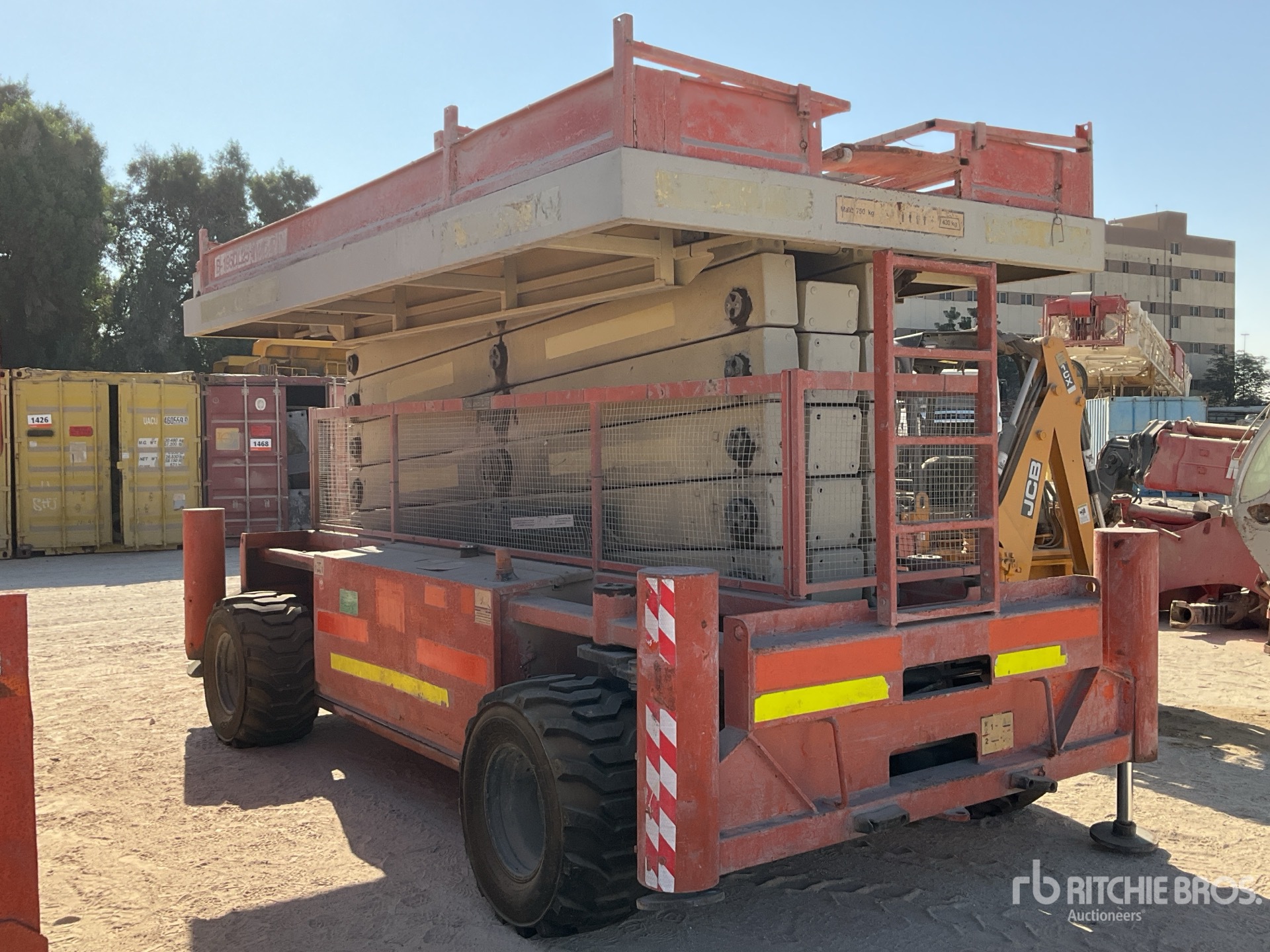 Aspect général with Image, coin avant gauche