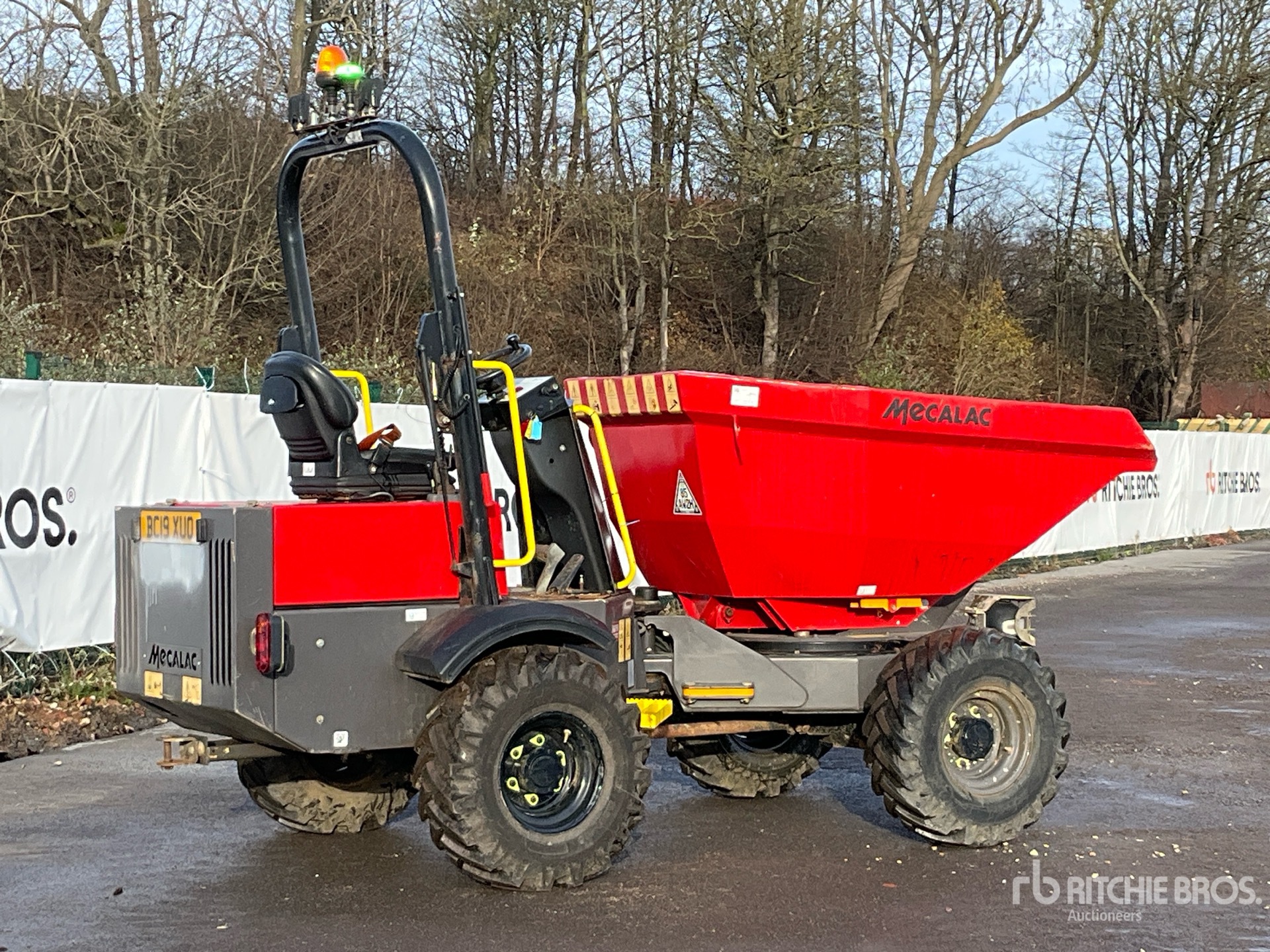 General Appearance with Imagen: esquina trasera derecha