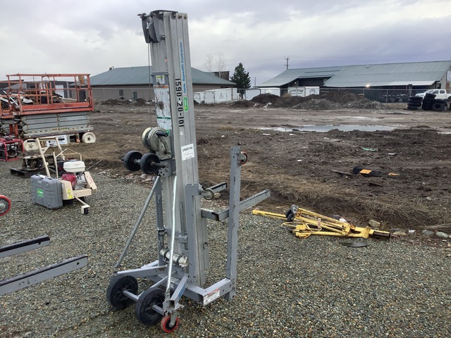 2017 Genie SLC-18 Material Hoist