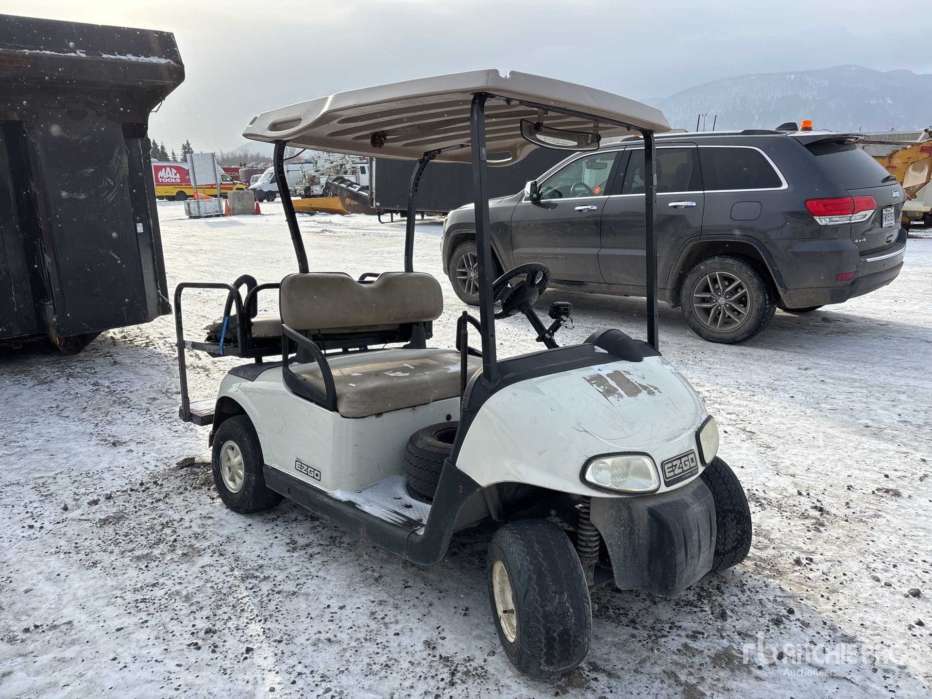 General Appearance with Picture, Right Front Corner