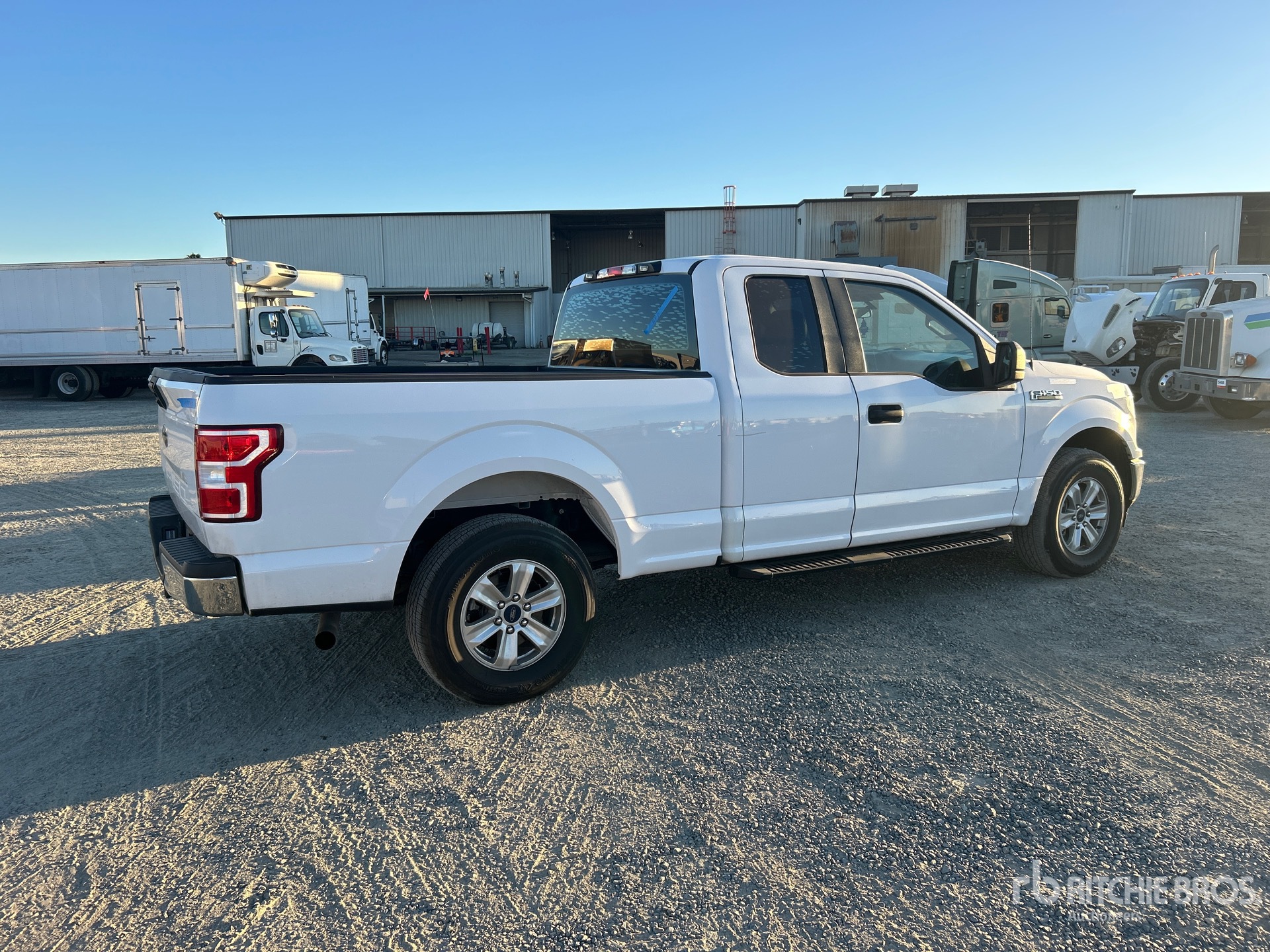 General Appearance with Imagen: esquina trasera derecha