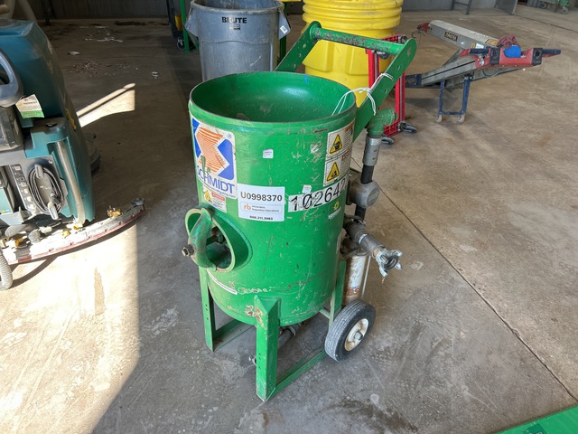 2019 Surplus 0190300-001-14 Pneumatic Sand Blaster - Fits Air compressor.