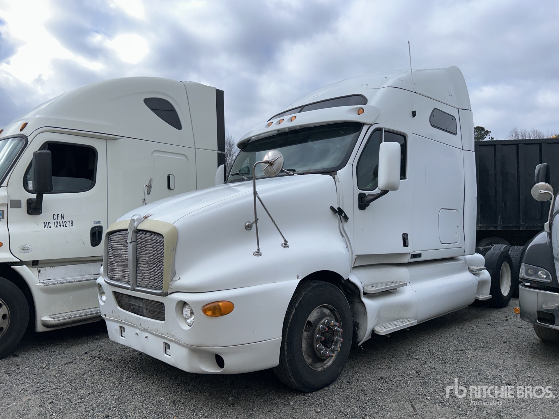 General Appearance with Picture, Left Front Corner