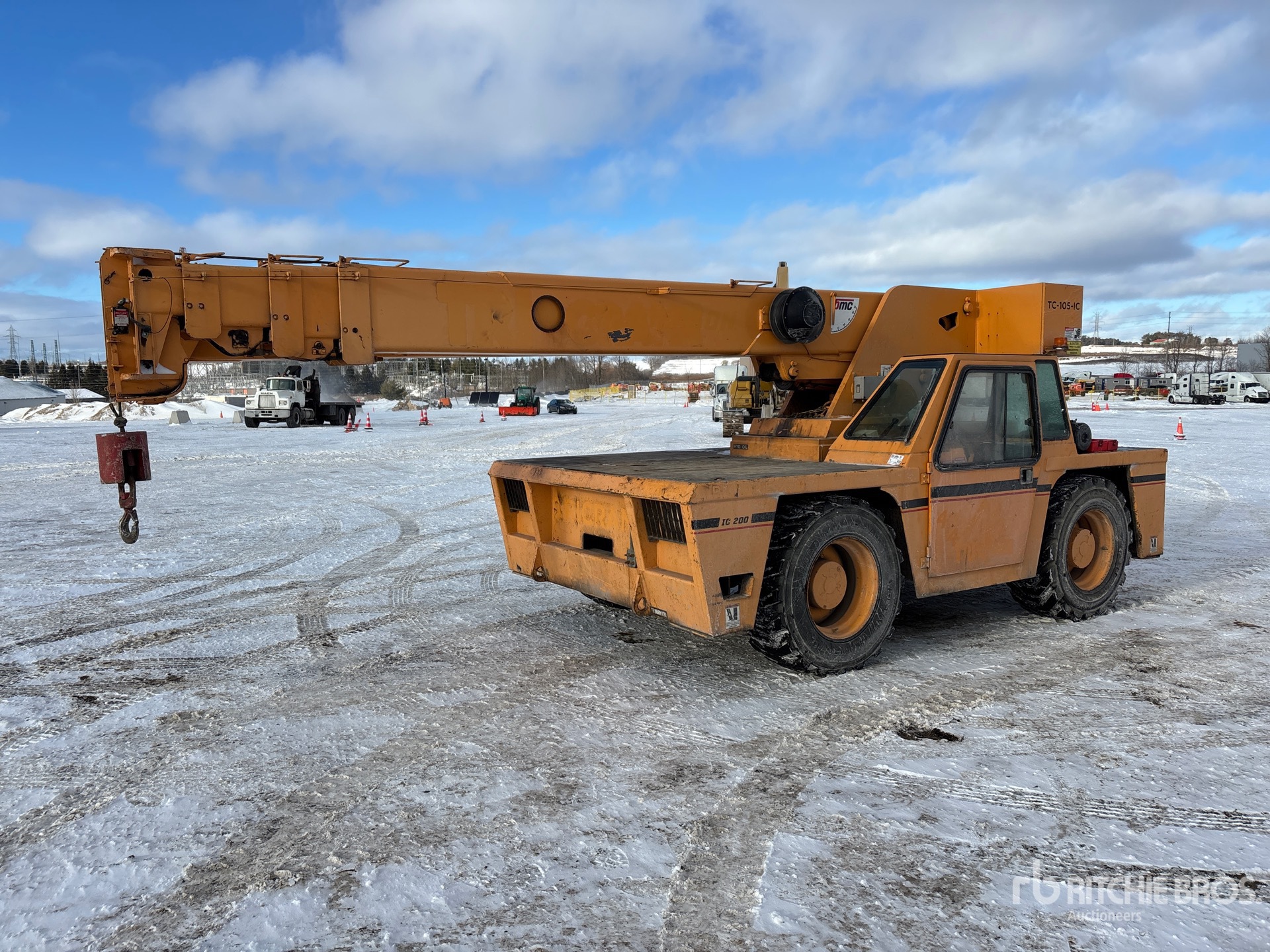 General Appearance with Picture, Left Front Corner