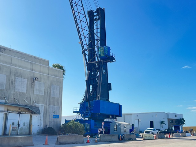 2007 Gottwald 100 t Dockside Crane (Inoperable)